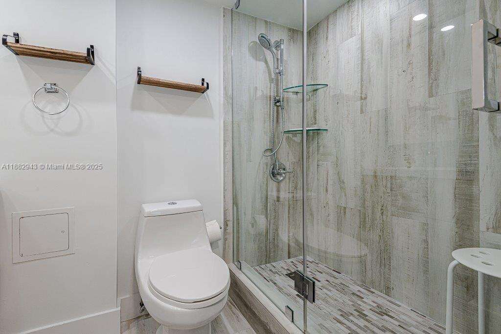 Roney Palace at Miami Beach, FL 33139 - For Rent photo 27
