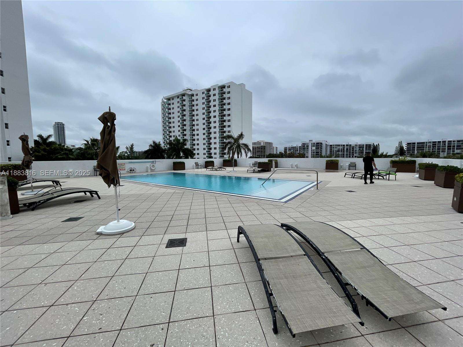 Aquarius at 2751 Ocean Dr, Hollywood, FL 33019 - For Rent photo 54