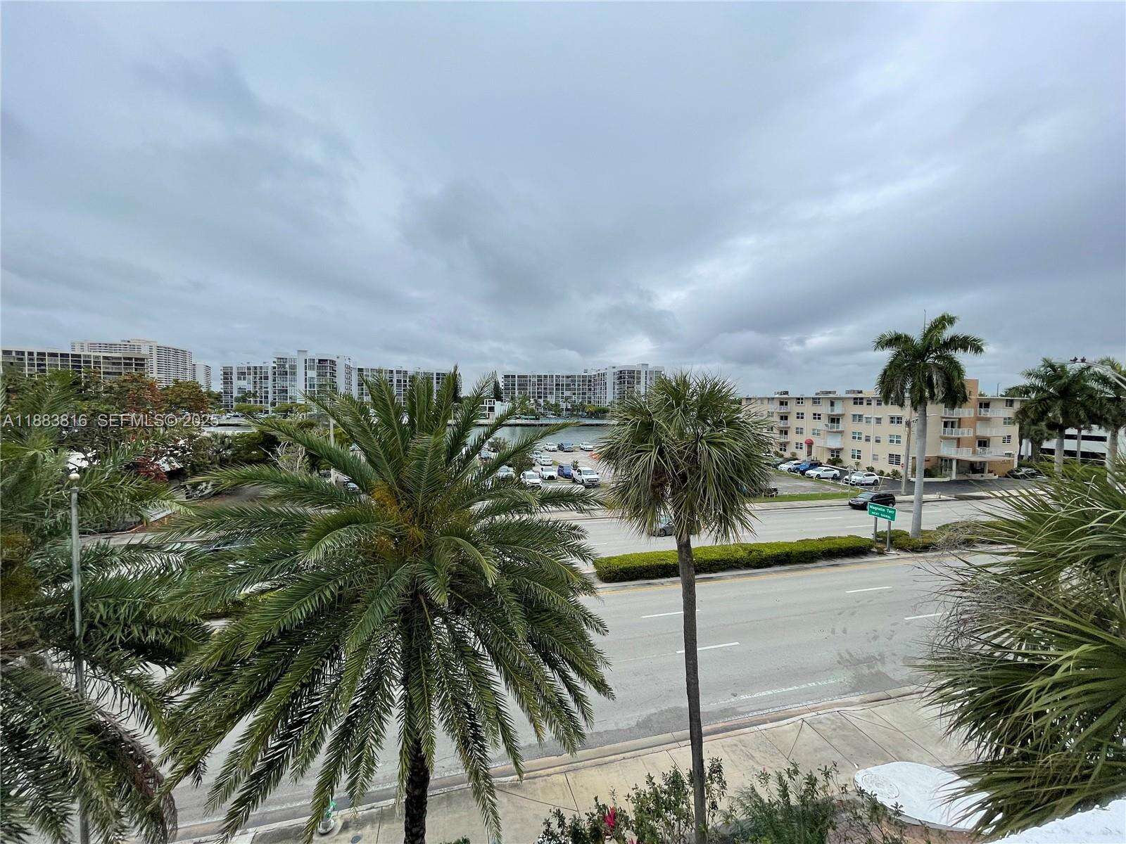 Aquarius at 2751 Ocean Dr, Hollywood, FL 33019 - For Rent photo 73