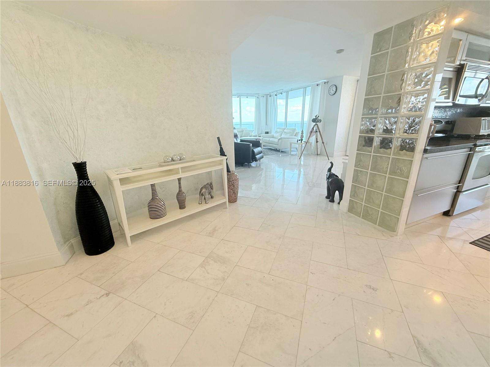 Aquarius at 2751 Ocean Dr, Hollywood, FL 33019 - For Rent photo 87