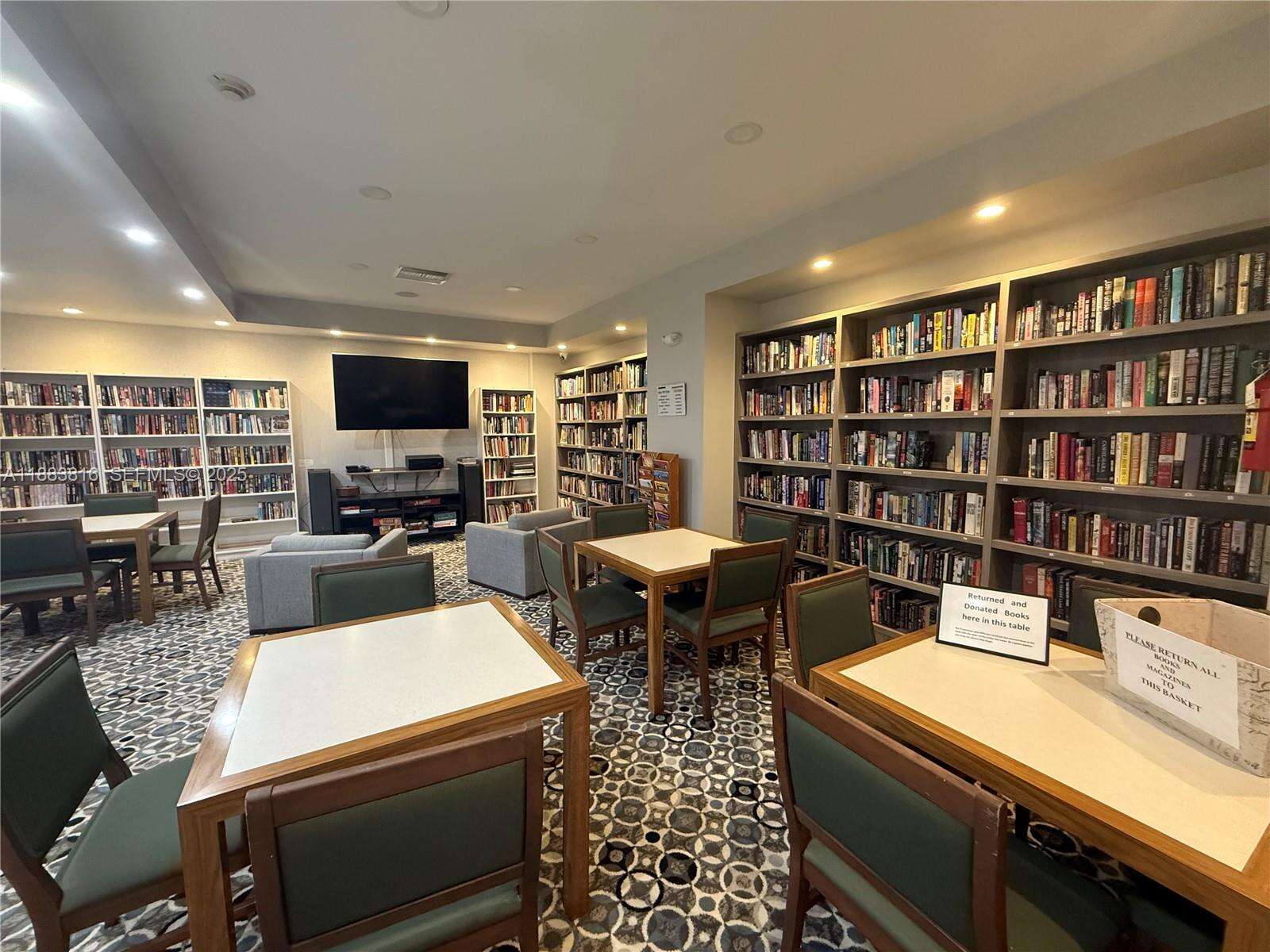 Aquarius at 2751 Ocean Dr, Hollywood, FL 33019 - For Rent photo 100