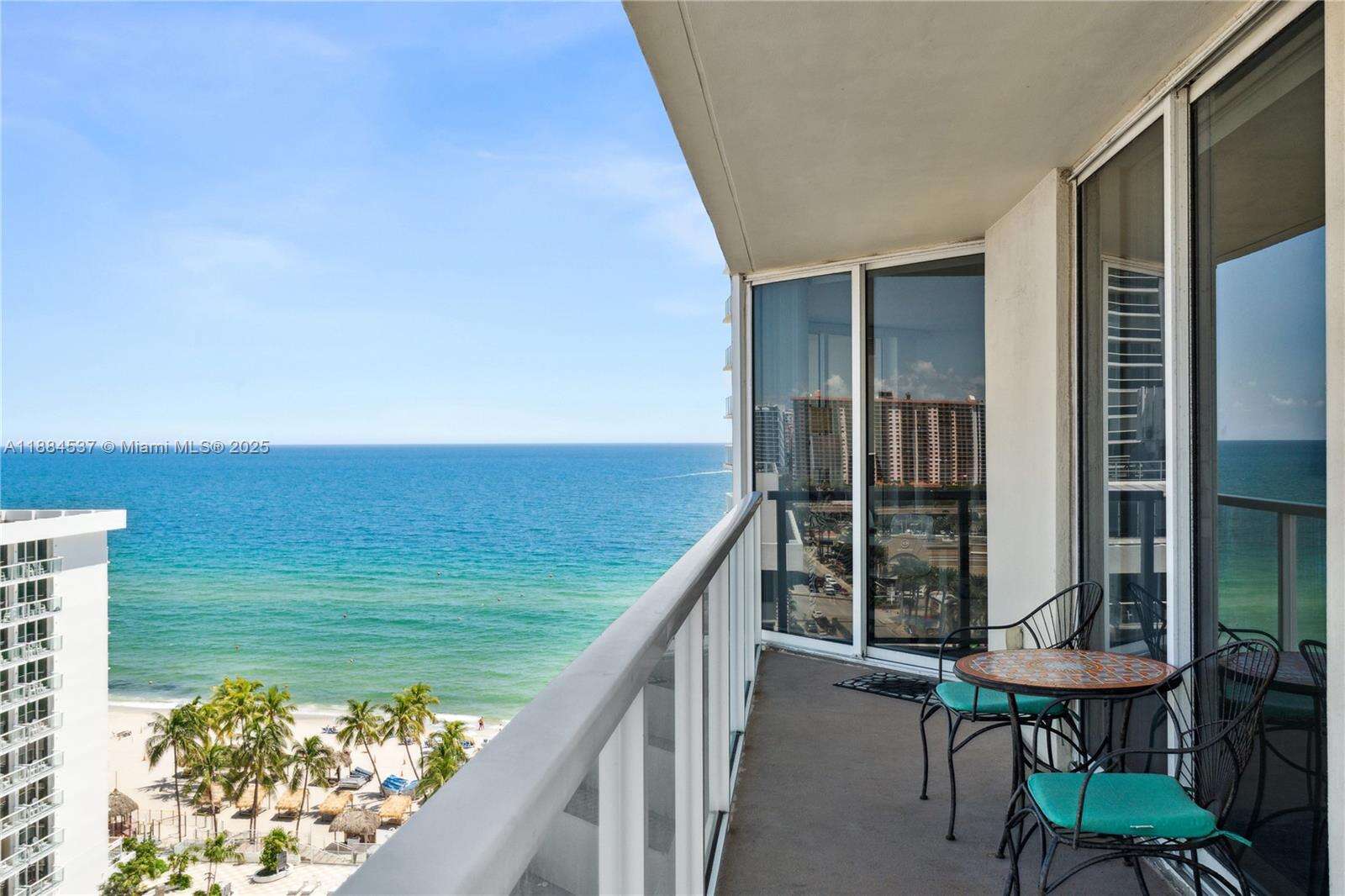 La Perla at 16699 Collins Ave, Sunny Isles Beach, FL 33160 - For Rent photo 1