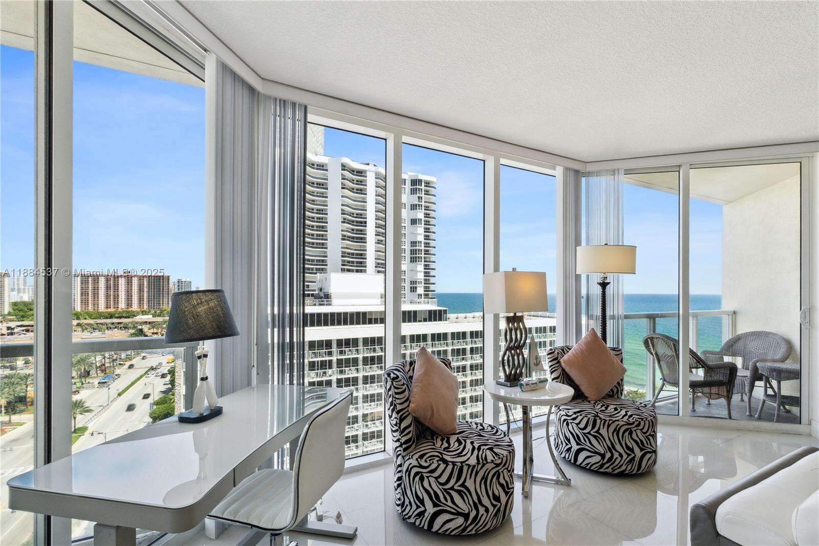 La Perla at 16699 Collins Ave, Sunny Isles Beach, FL 33160 - For Rent photo 5