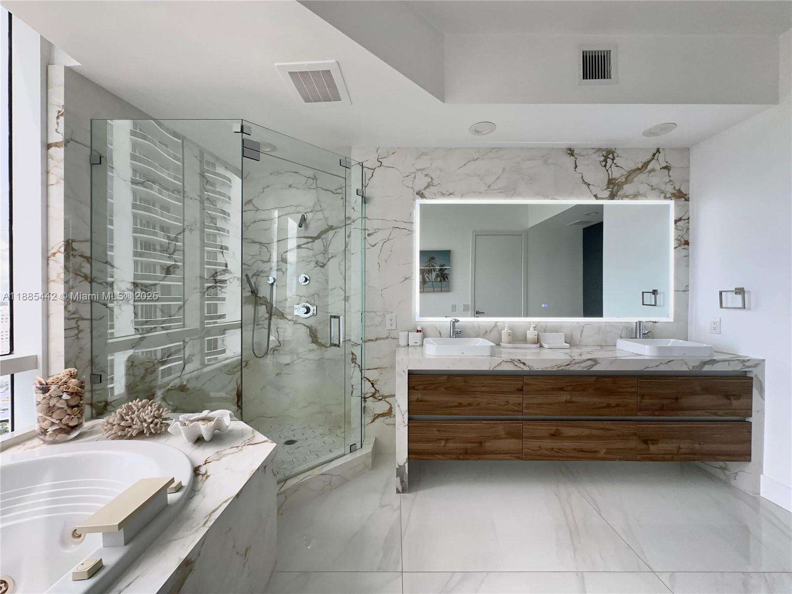 Trump Tower 2 at 15901 Collins Ave, Sunny Isles Beach, FL 33160 - For Rent photo 16