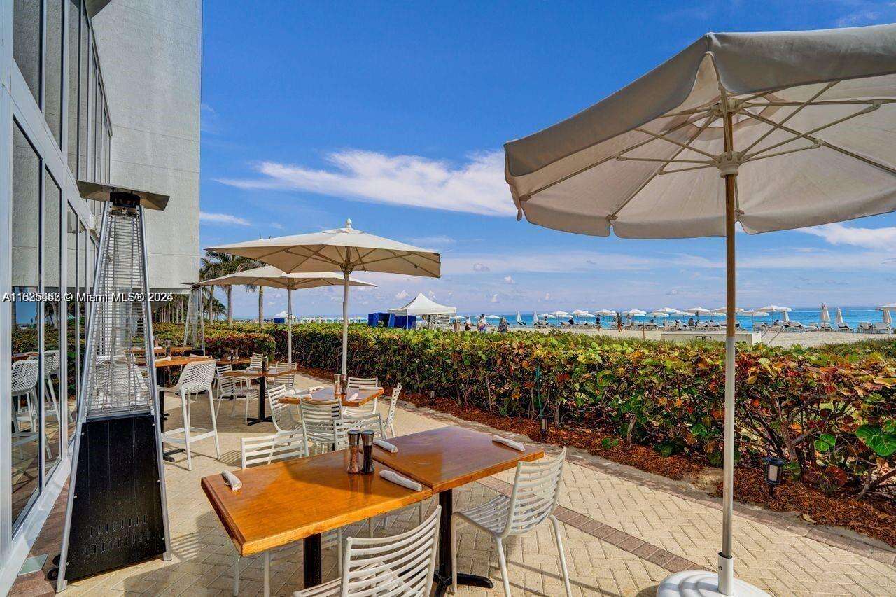 Trump Tower 2 at 15901 Collins Ave, Sunny Isles Beach, FL 33160 - For Rent photo 23