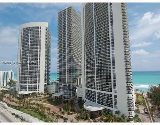 The Beach Club Two at 1830 Ocean Dr, Hallandale Beach, FL 33009 - For Rent photo 24