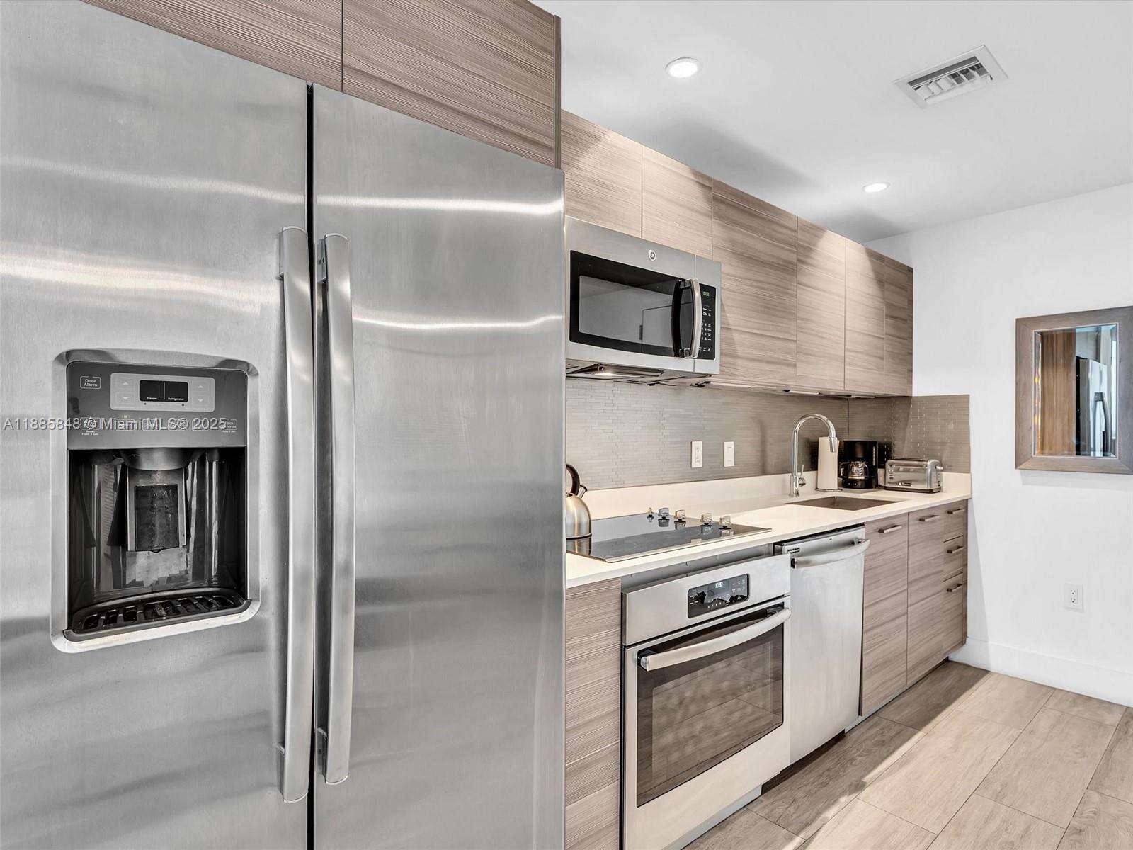 Hyde Midtown at 121 34th St, Miami, FL 33137 - For Rent photo 12