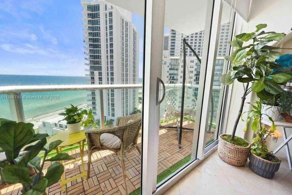 The Tides at 3901 Ocean Dr, Hollywood, FL 33019 - For Rent photo 4