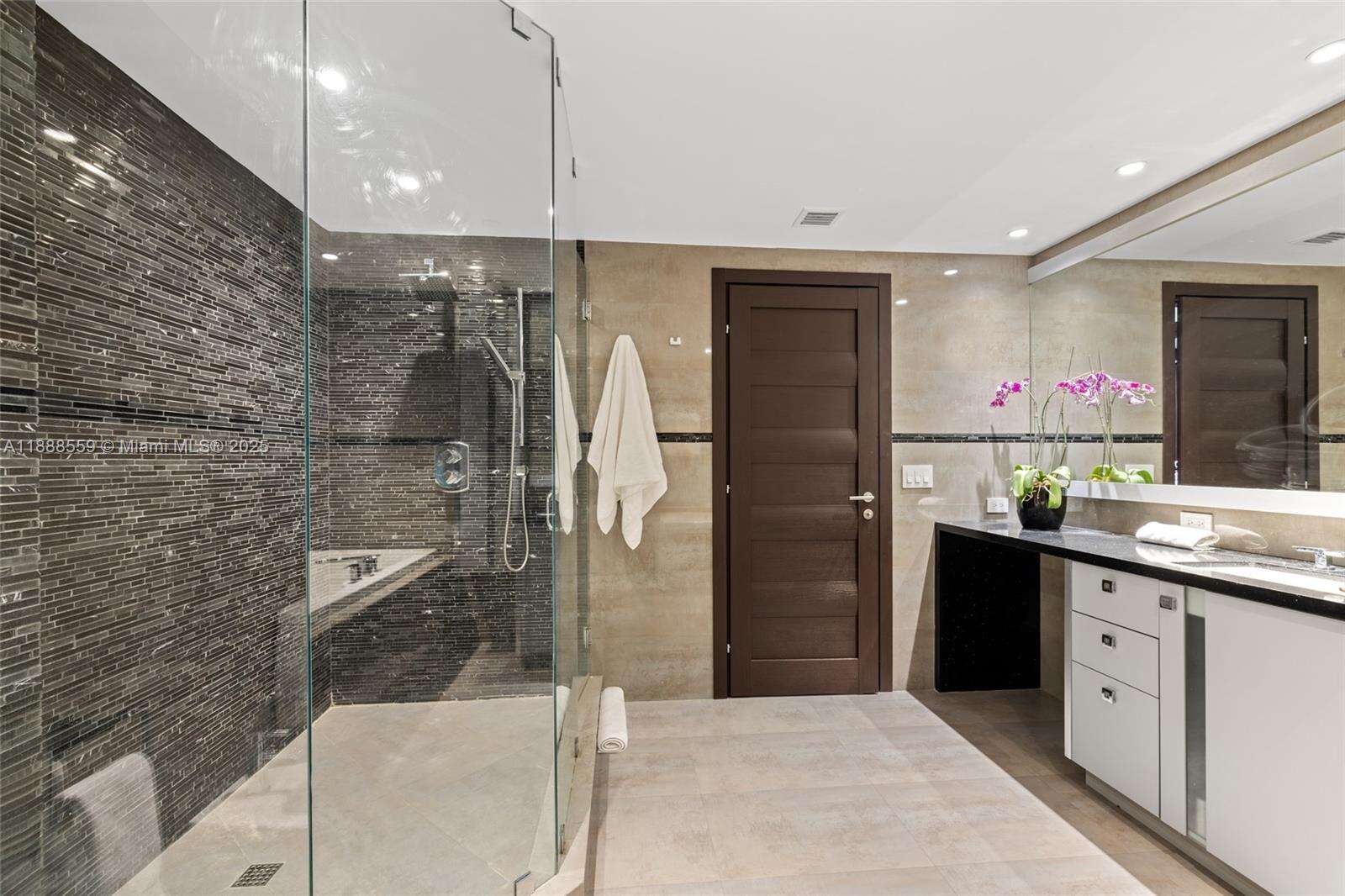 Seaside Village at 19216 Fisher Island Dr, Miami Beach, FL 33109 - For Rent photo 27