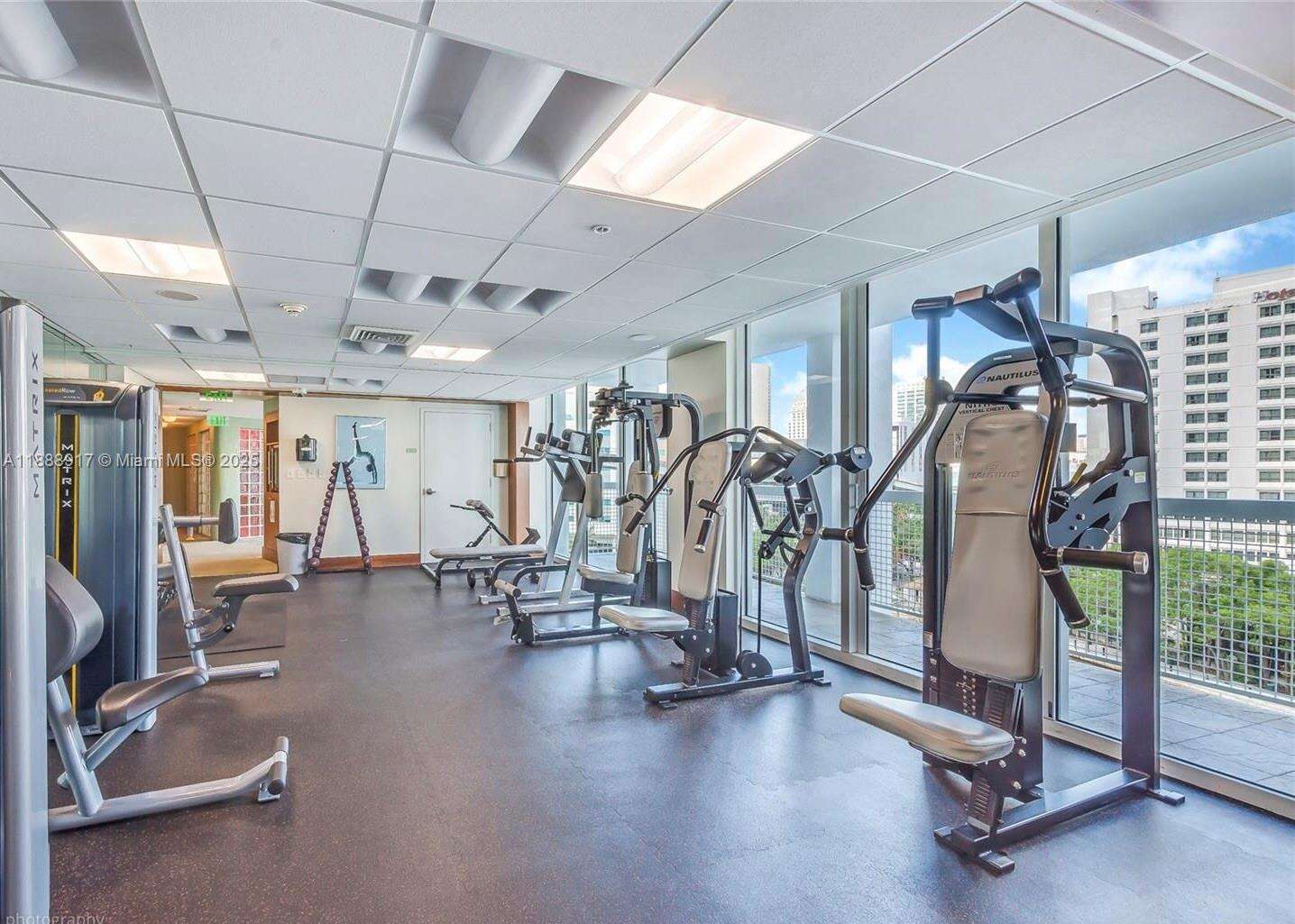 Brickell On The River at 41 5 St, Miami, FL 33131 - For Rent photo 4