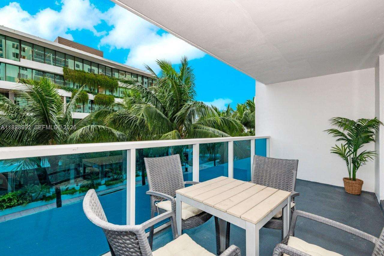 Roney Palace at 2301 Collins Ave, Miami Beach, FL 33139 - For Rent photo 27