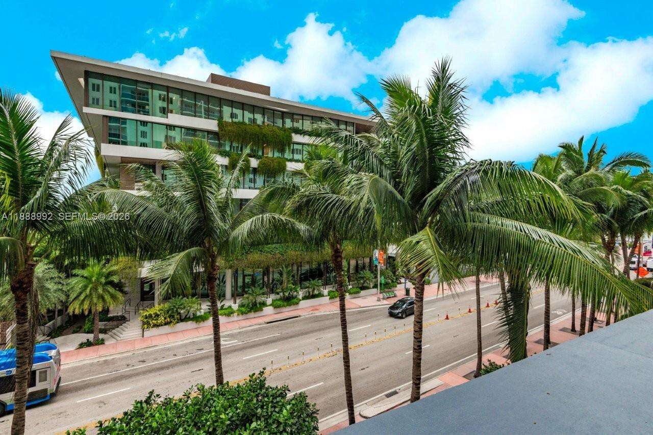 Roney Palace at 2301 Collins Ave, Miami Beach, FL 33139 - For Rent photo 28