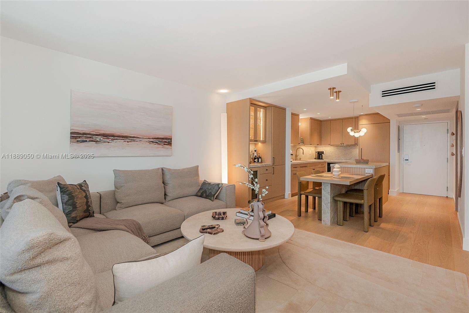 Roney Palace at 2301 Collins Ave, Miami Beach, FL 33139 - For Rent photo 14