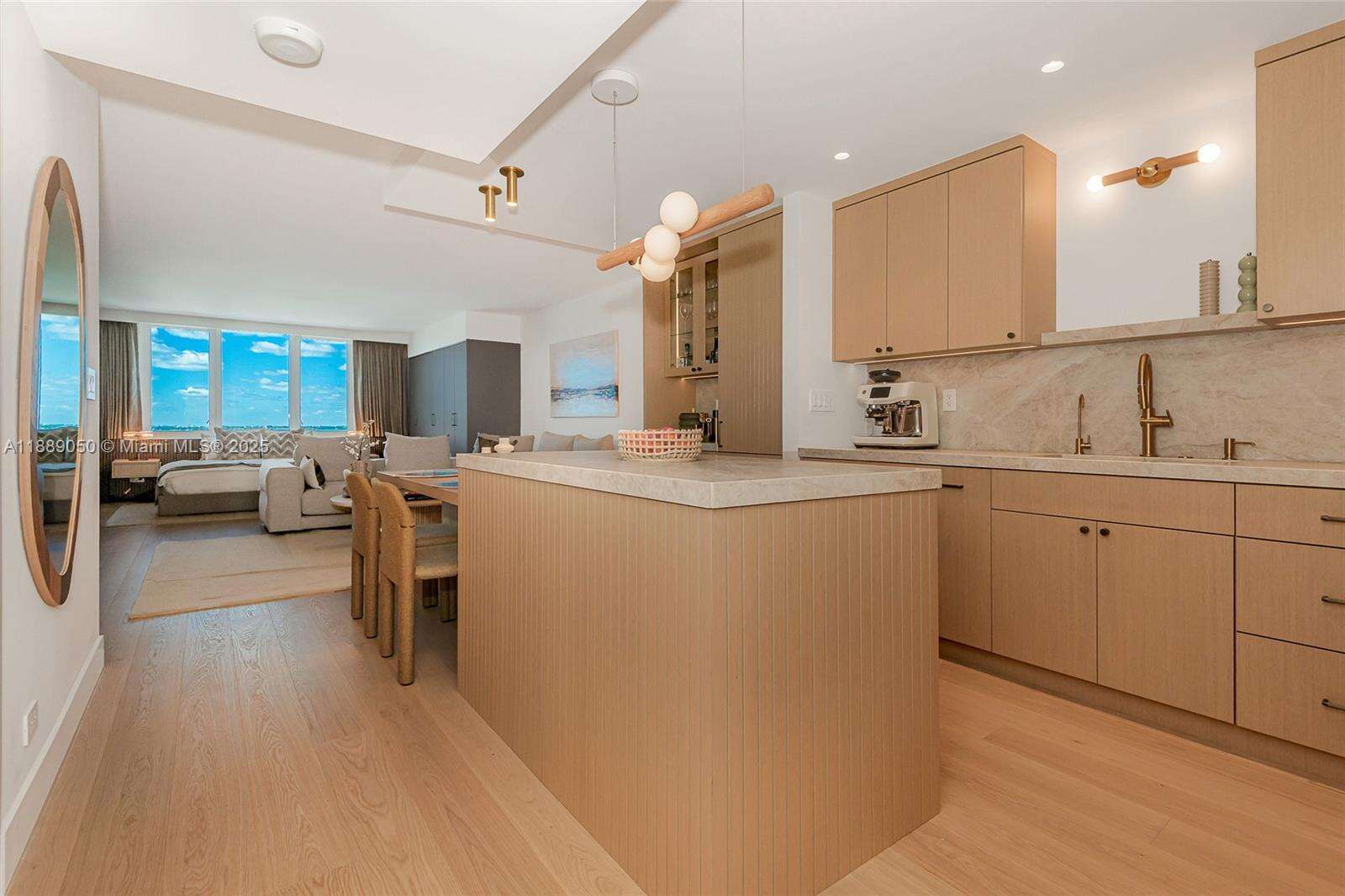 Roney Palace at 2301 Collins Ave, Miami Beach, FL 33139 - For Rent photo 24
