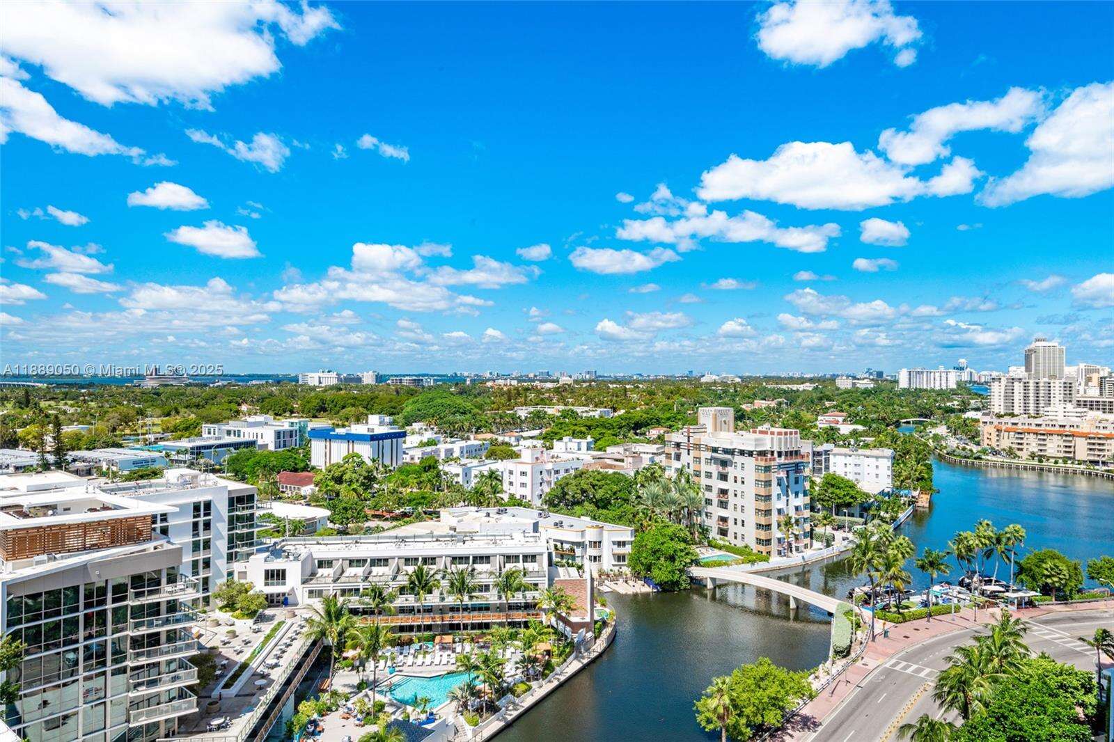 Roney Palace at 2301 Collins Ave, Miami Beach, FL 33139 - For Rent photo 33