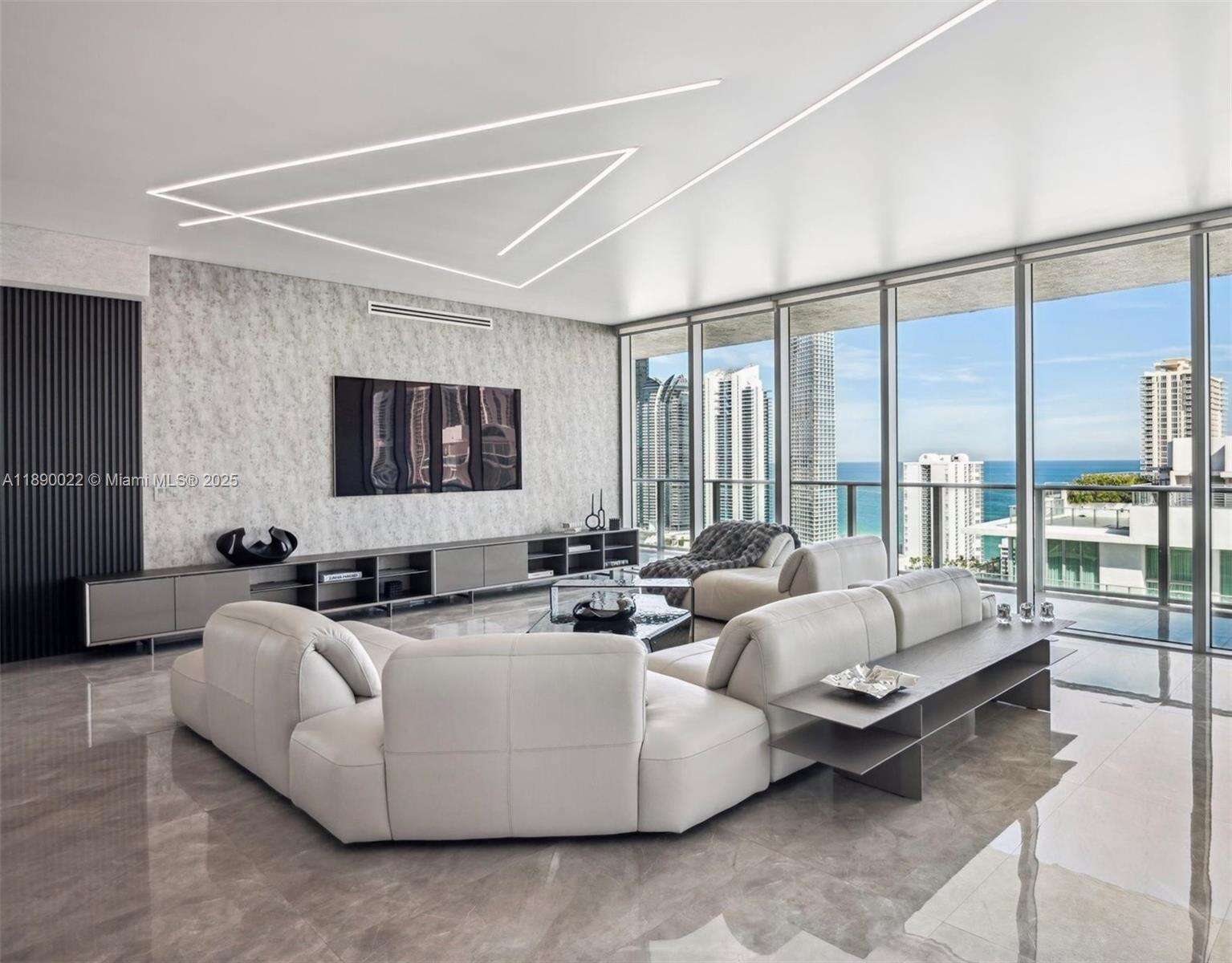Parque Towers at 330 Sunny Isles Blvd, Sunny Isles Beach, FL 33160 - For Rent photo 1