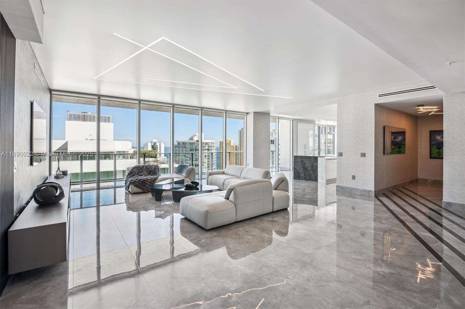 Parque Towers at 330 Sunny Isles Blvd, Sunny Isles Beach, FL 33160 - For Rent photo 2