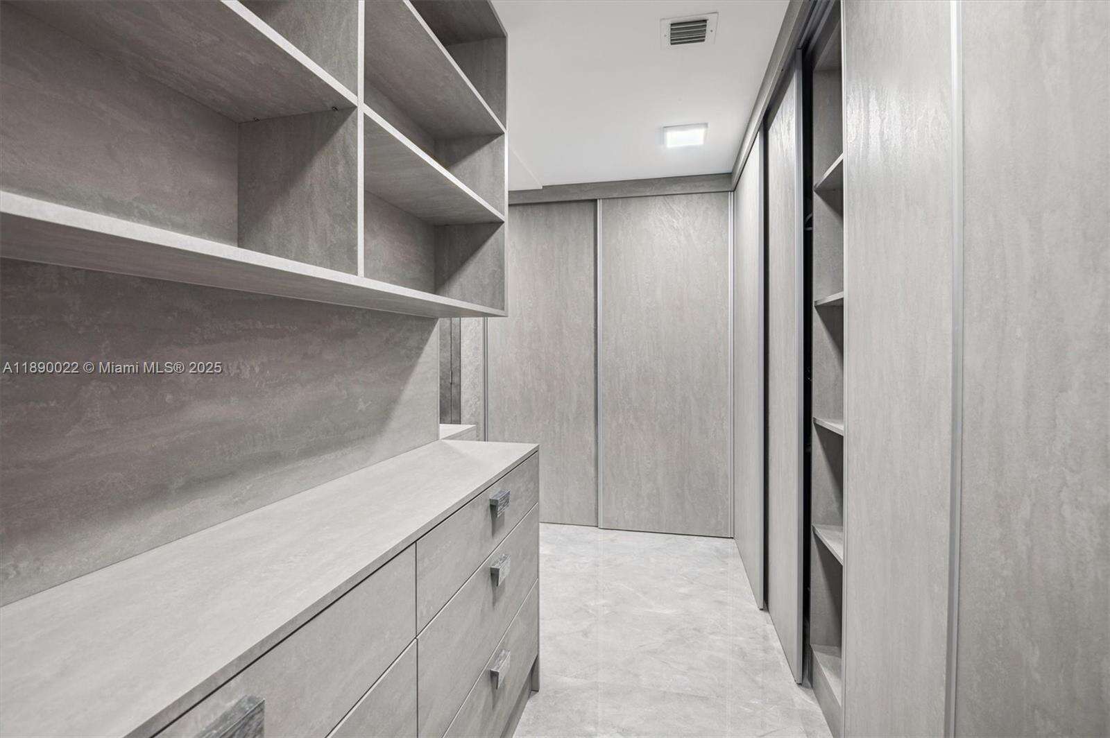 Parque Towers at 330 Sunny Isles Blvd, Sunny Isles Beach, FL 33160 - For Rent photo 26