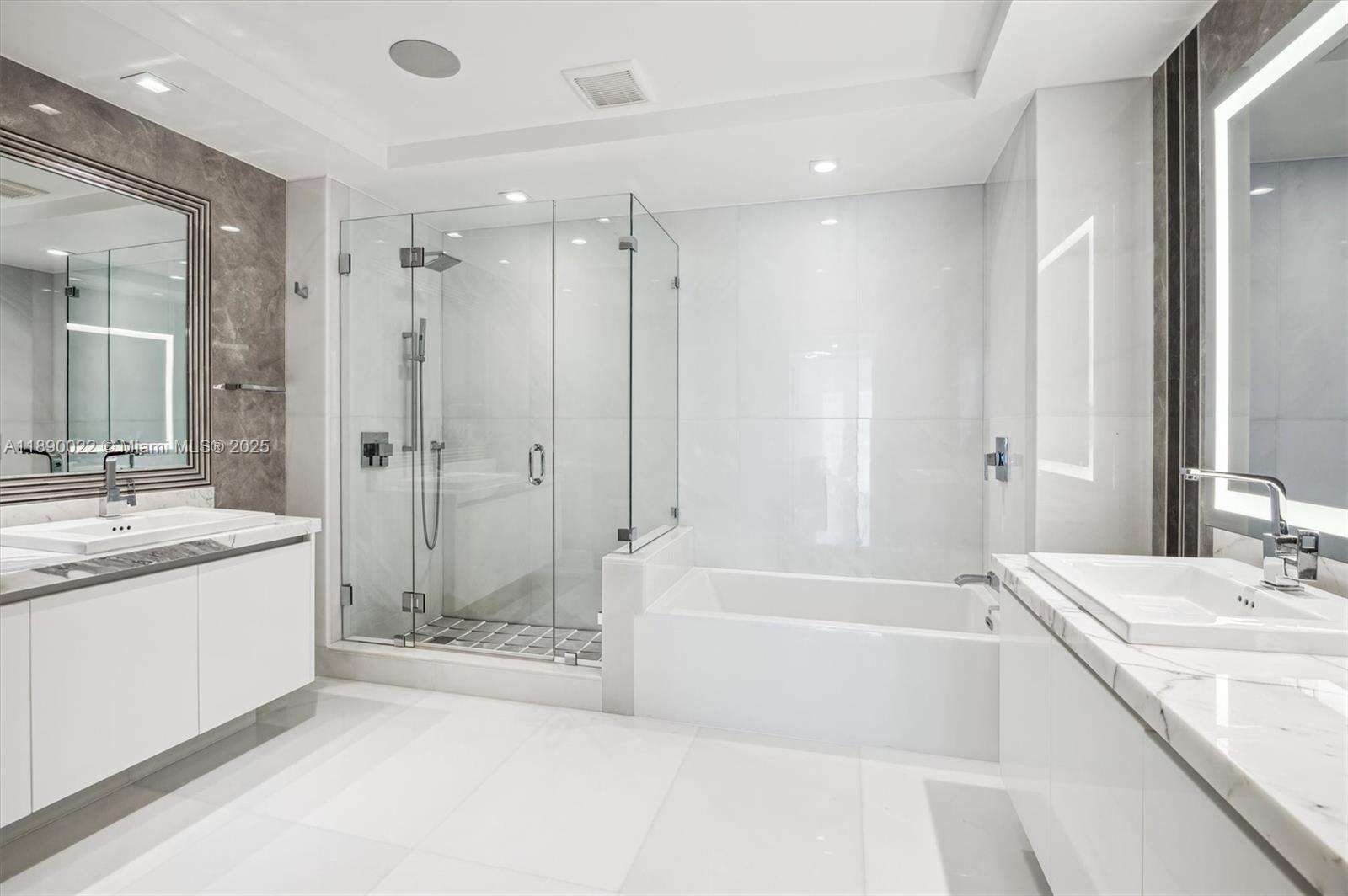 Parque Towers at 330 Sunny Isles Blvd, Sunny Isles Beach, FL 33160 - For Rent photo 30
