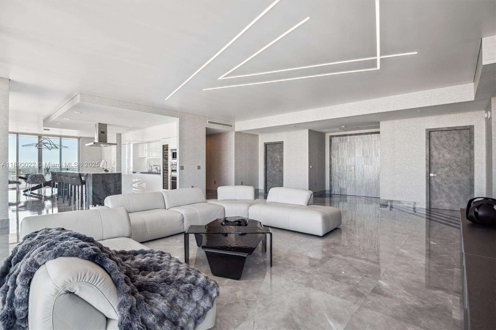 Parque Towers at 330 Sunny Isles Blvd, Sunny Isles Beach, FL 33160 - For Rent photo 4