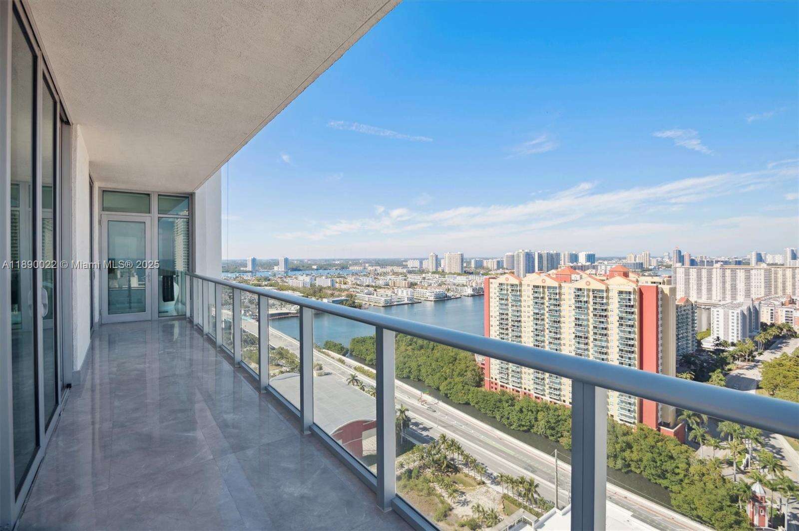 Parque Towers at 330 Sunny Isles Blvd, Sunny Isles Beach, FL 33160 - For Rent photo 49