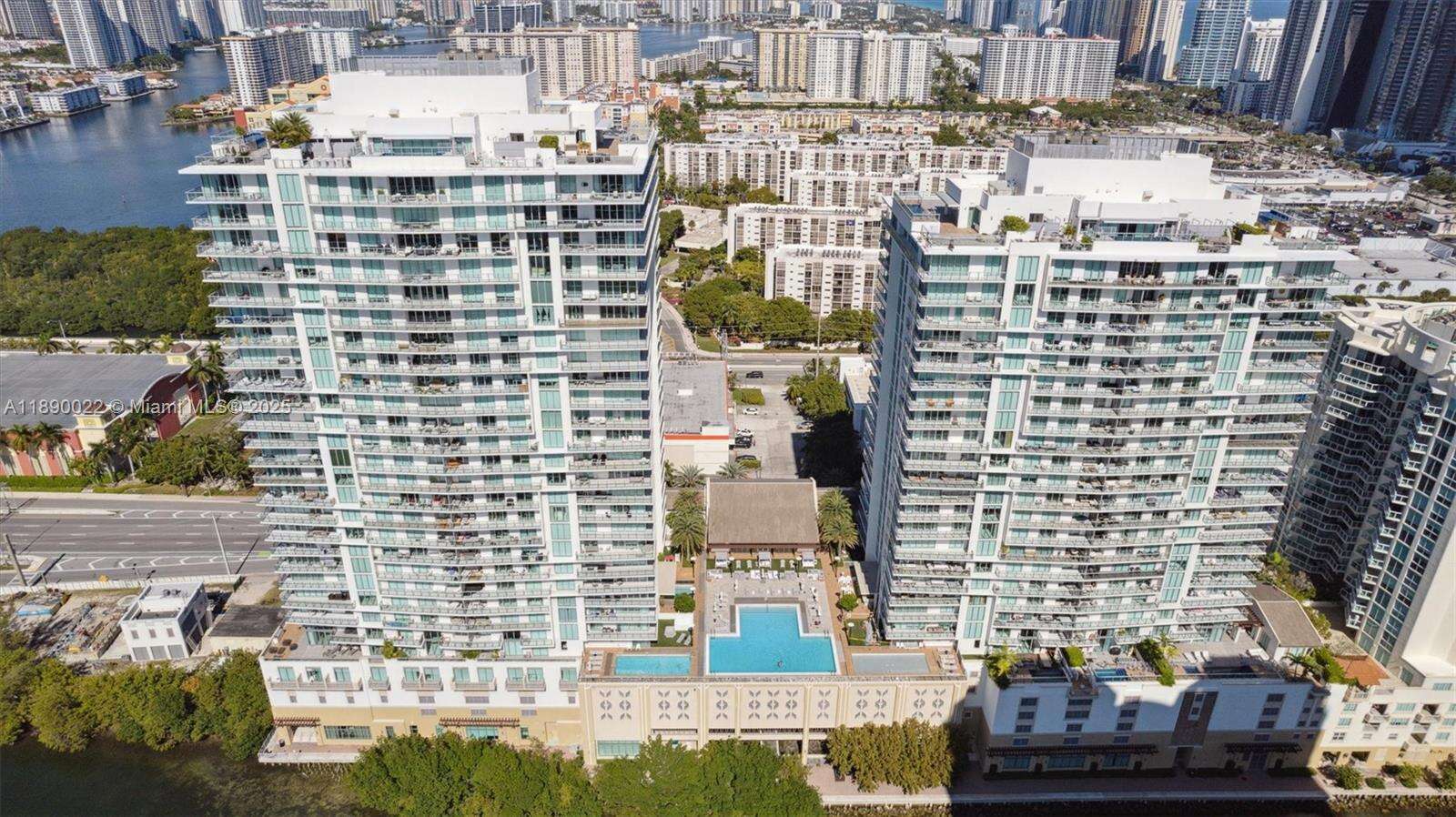 Parque Towers at 330 Sunny Isles Blvd, Sunny Isles Beach, FL 33160 - For Rent photo 58