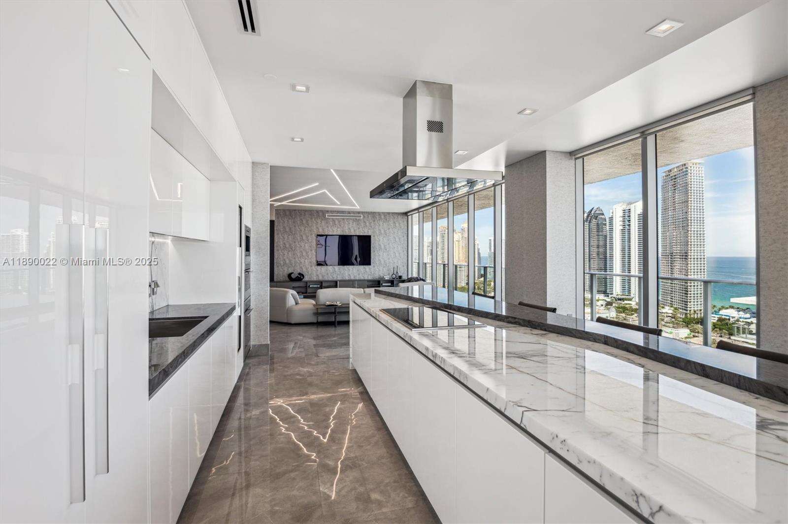 Parque Towers at 330 Sunny Isles Blvd, Sunny Isles Beach, FL 33160 - For Rent photo 7