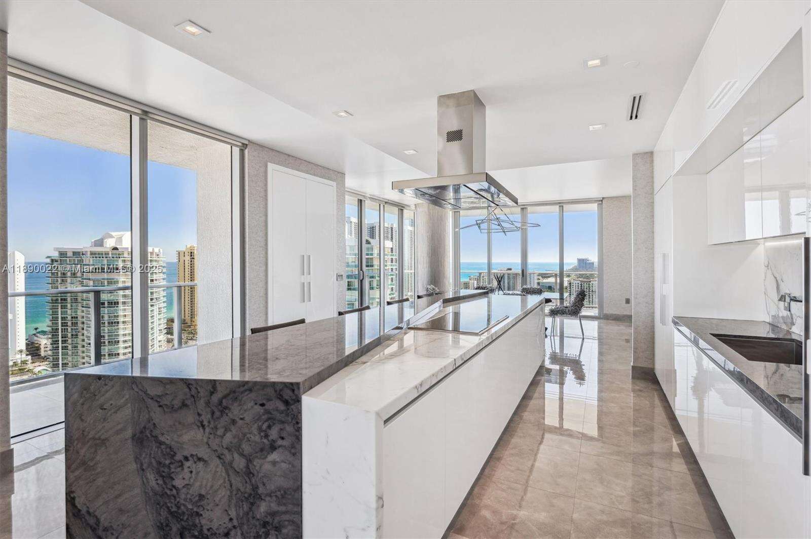 Parque Towers at 330 Sunny Isles Blvd, Sunny Isles Beach, FL 33160 - For Rent photo 9