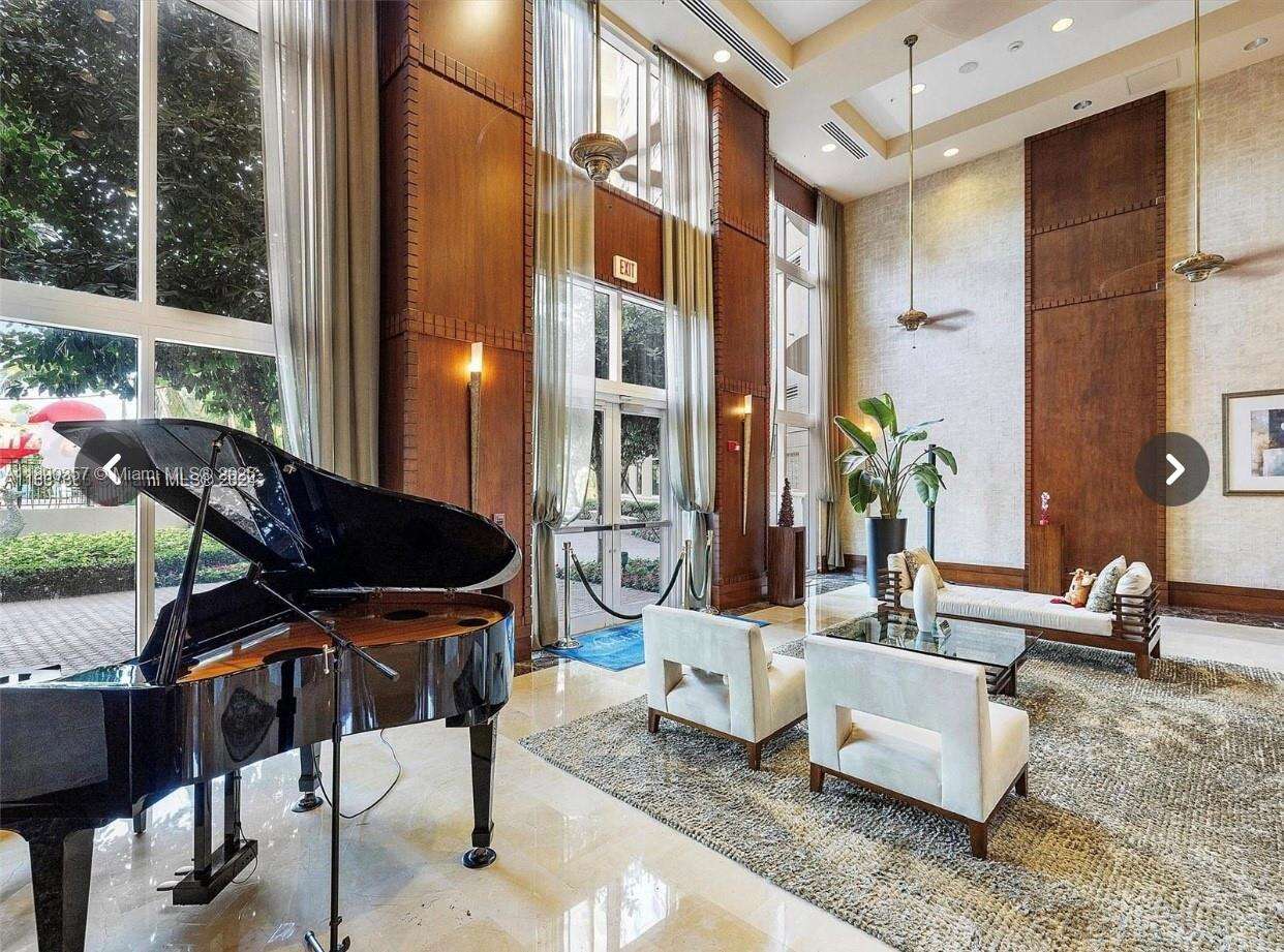 Turnberry On The Green at 19501 Country Club Dr, Aventura, FL 33180 - For Rent photo 18