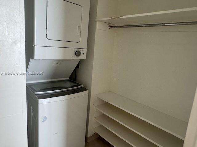 The Carriage House at 5401 Collins Ave, Miami Beach, FL 33140 - For Rent photo 23