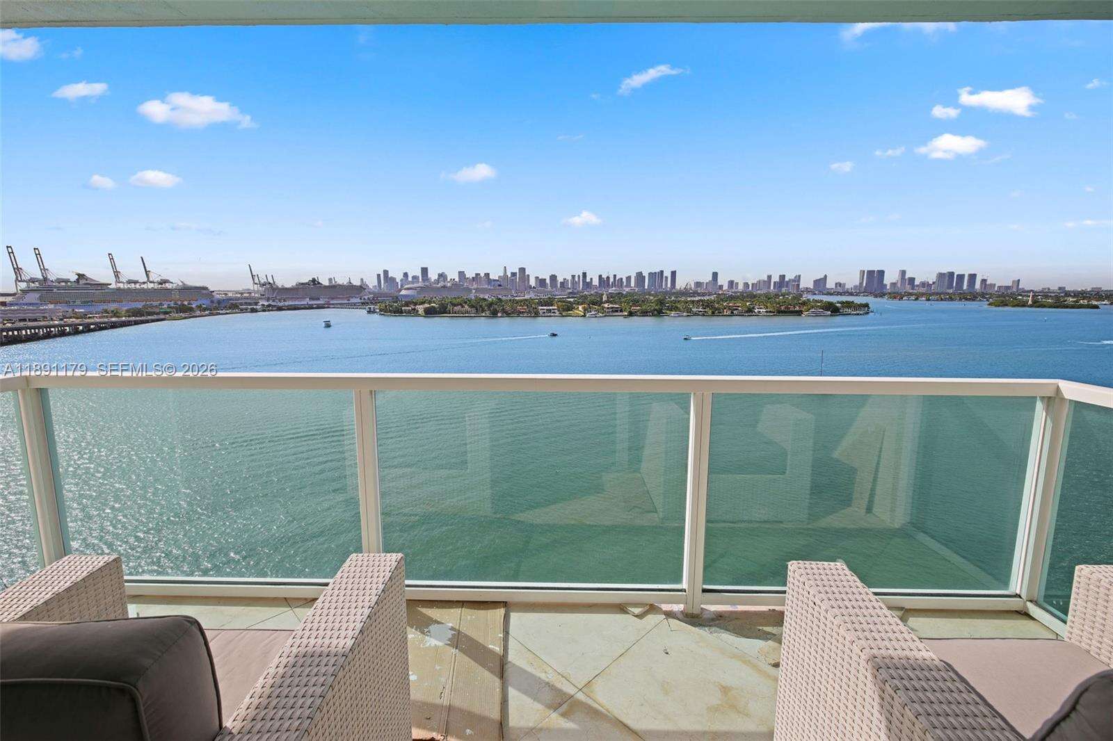 The Floridian at 650 W Ave, Miami Beach, FL 33139 - For Rent photo 1