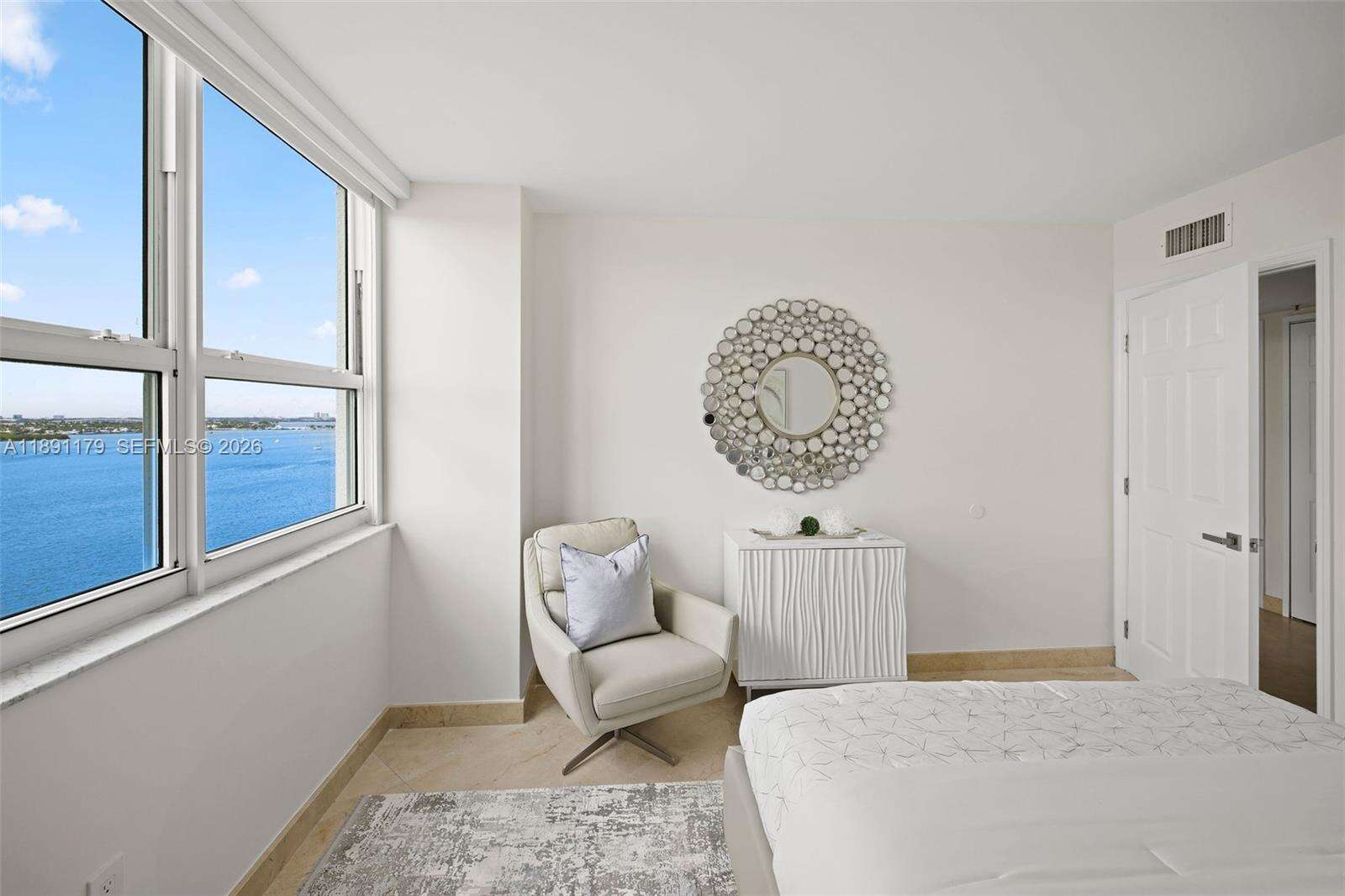 The Floridian at 650 W Ave, Miami Beach, FL 33139 - For Rent photo 25