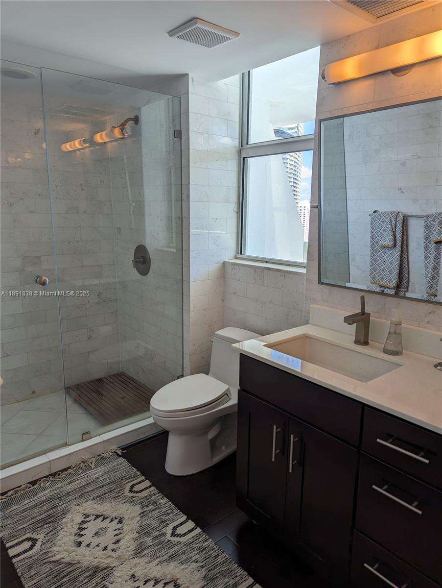 Brickell On The River at 41 5th St, Miami, FL 33131 - For Rent photo 18