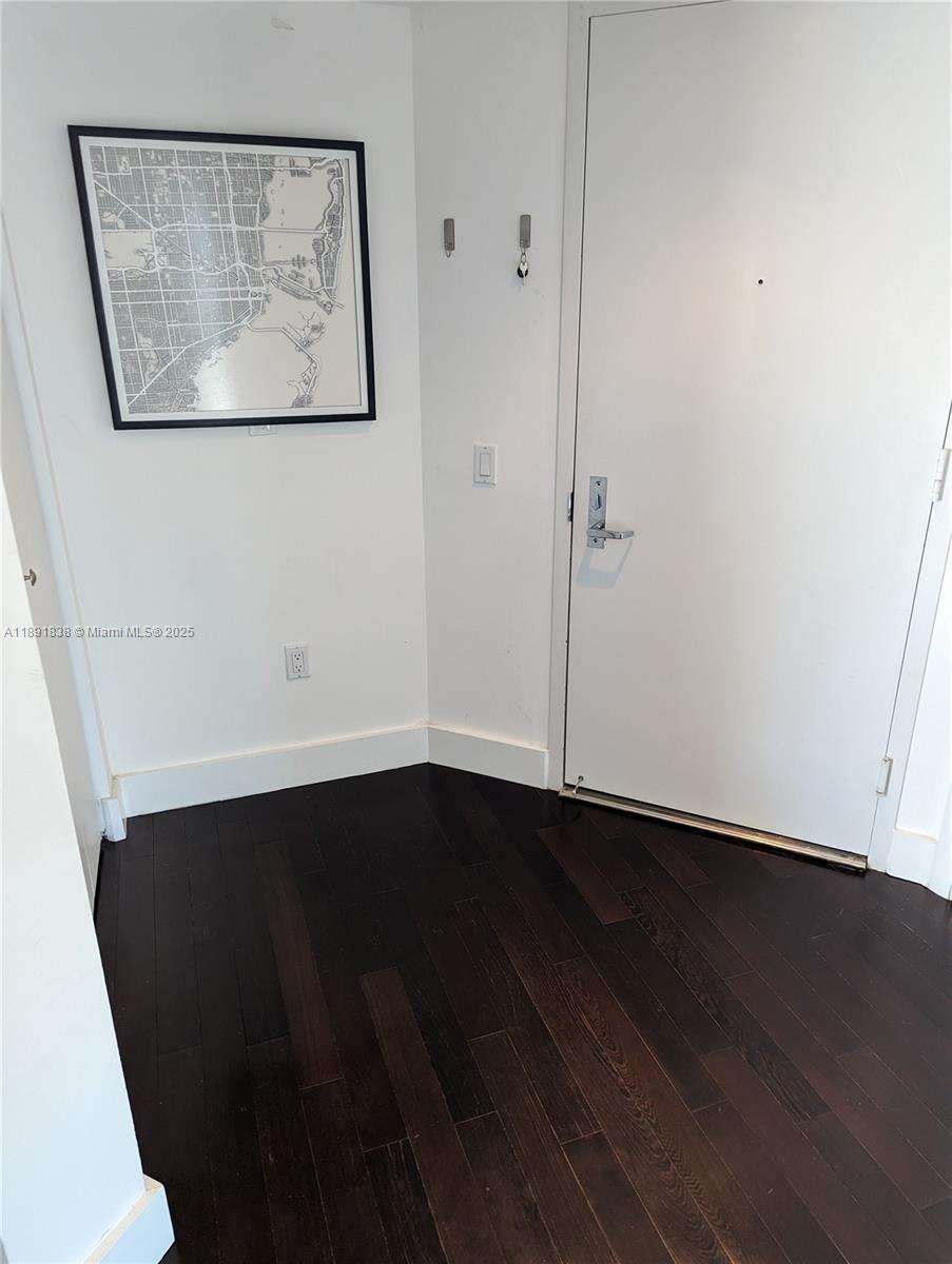Brickell On The River at 41 5th St, Miami, FL 33131 - For Rent photo 24