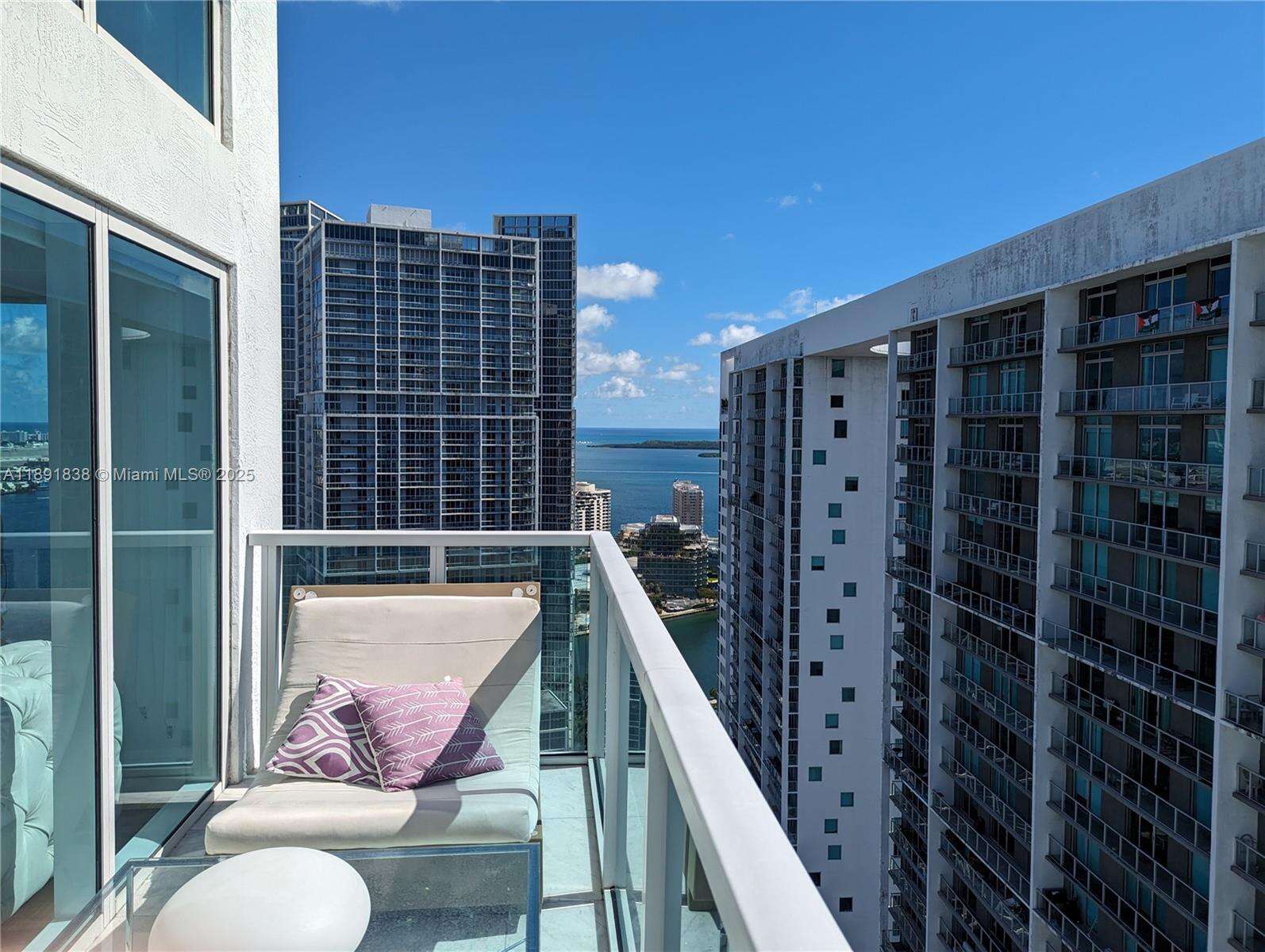 Brickell On The River at 41 5th St, Miami, FL 33131 - For Rent photo 31