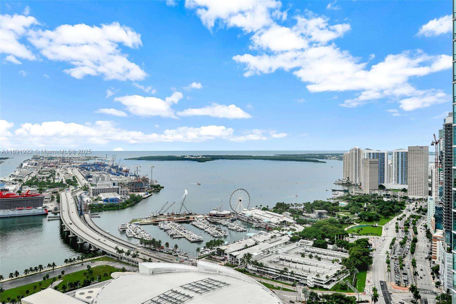 900 Biscayne at 900 Biscayne Blvd, Miami, FL 33132 - For Rent photo 3