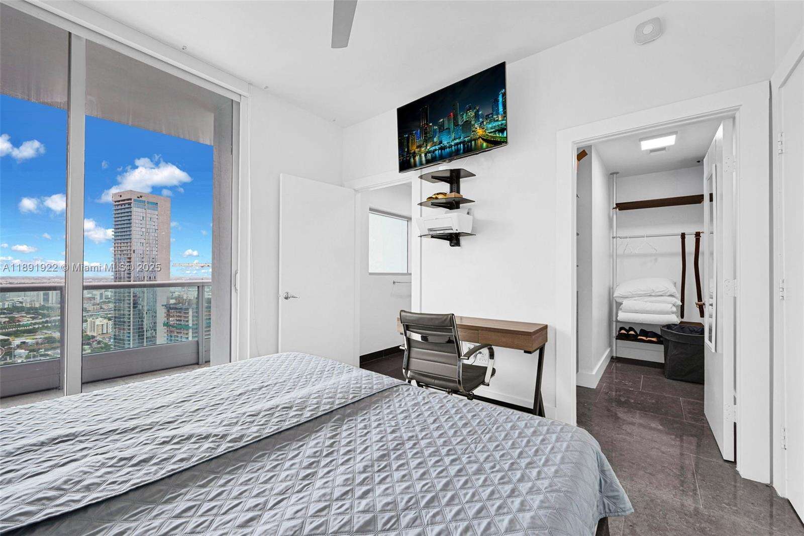 900 Biscayne at 900 Biscayne Blvd, Miami, FL 33132 - For Rent photo 36