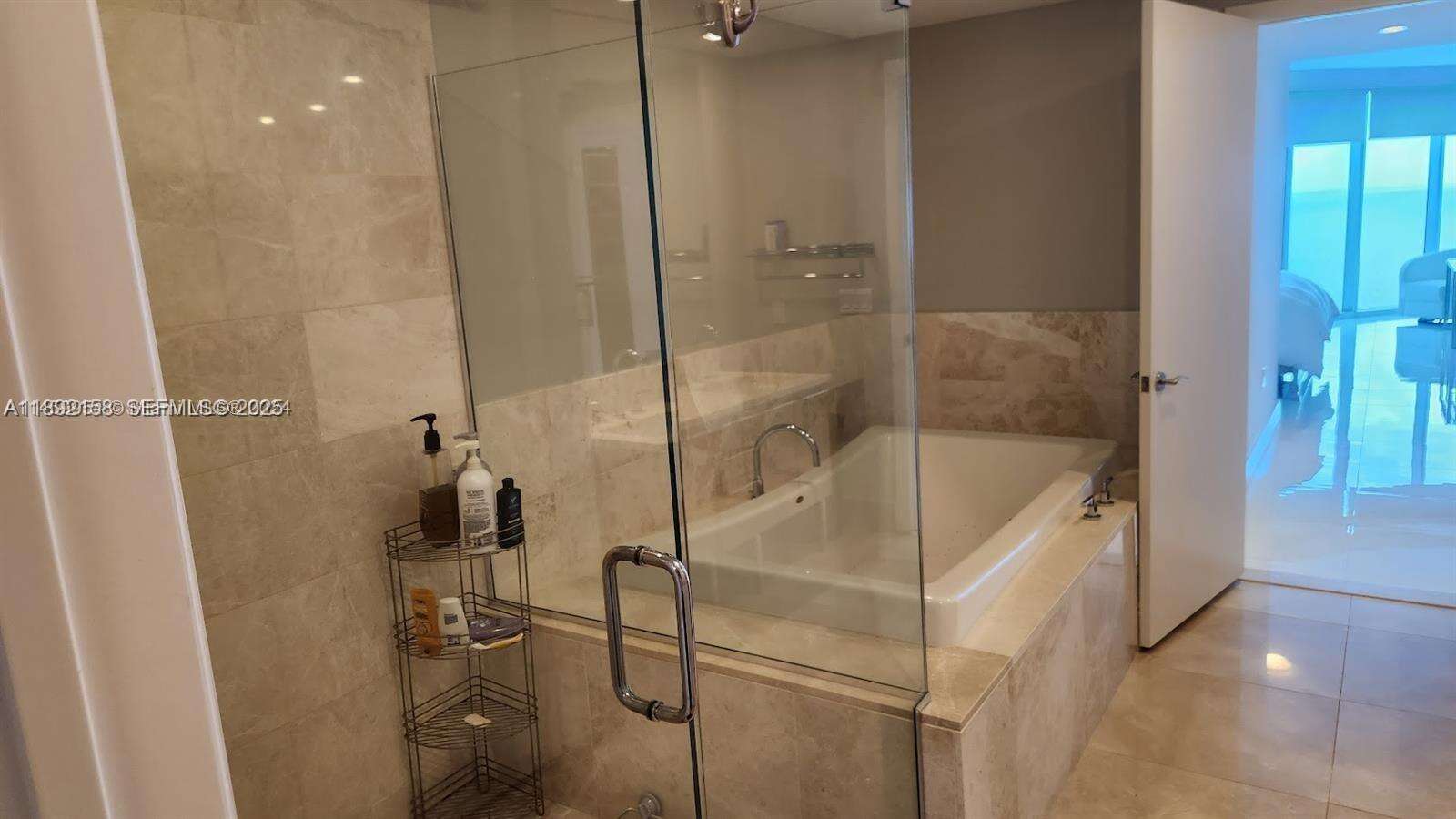 Jade Beach at 17001 Collins Ave, Sunny Isles Beach, FL 33160 - For Rent photo 22