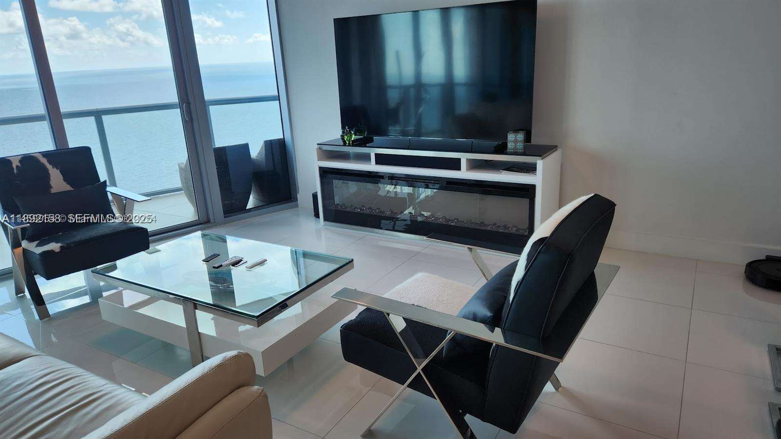 Jade Beach at 17001 Collins Ave, Sunny Isles Beach, FL 33160 - For Rent photo 6