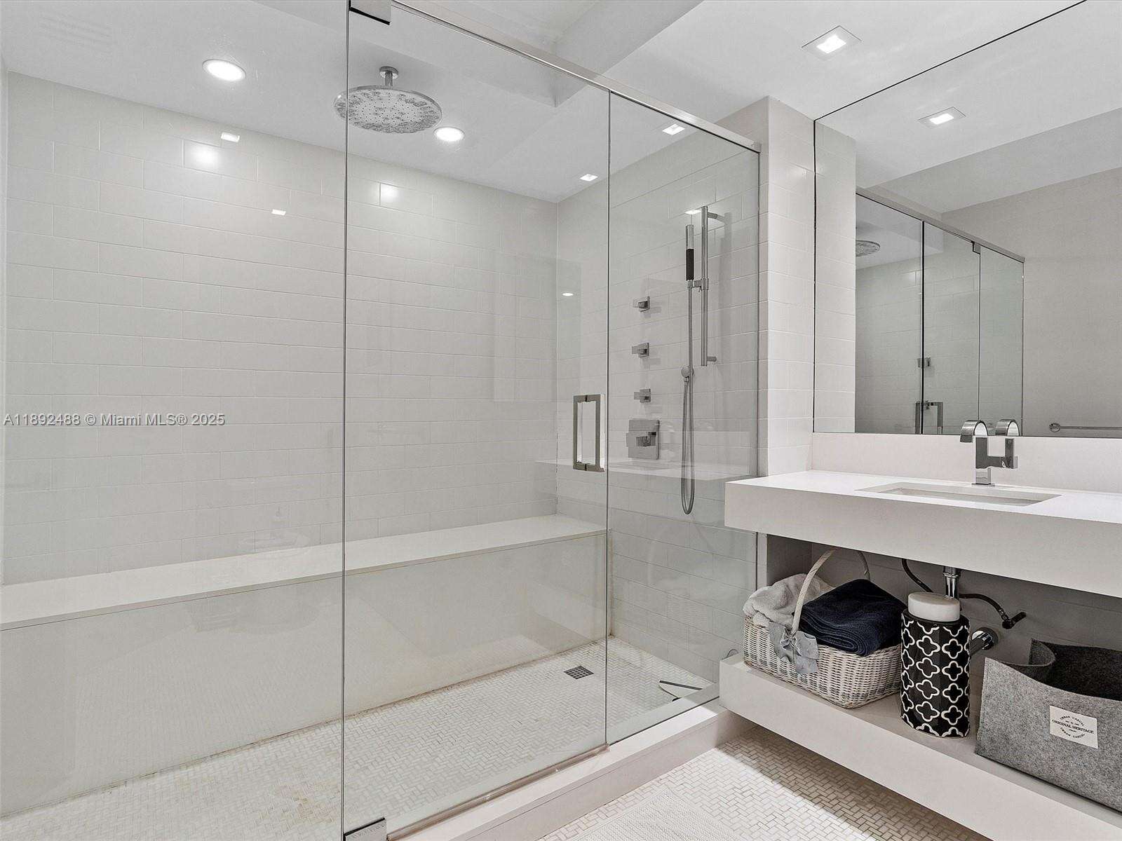 4000 Williams Island at 4000 Island Blvd, Aventura, FL 33160 - For Rent photo 20