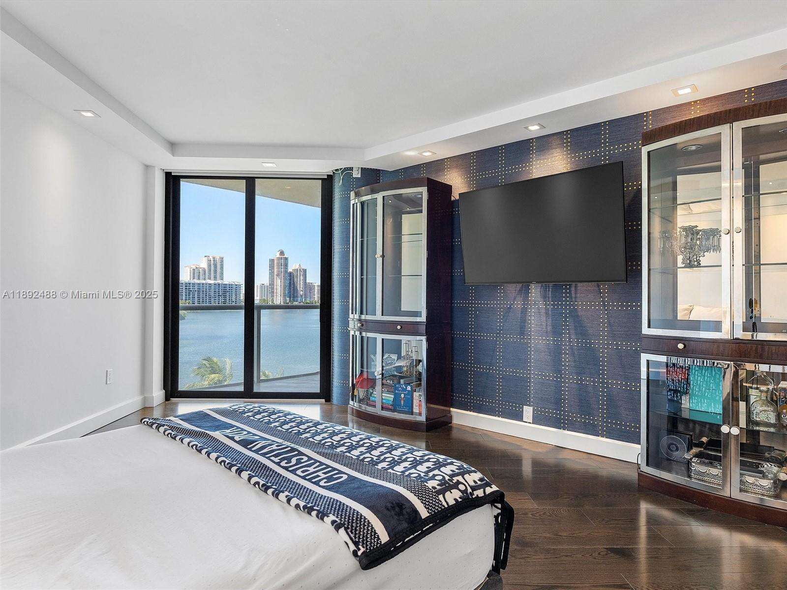 4000 Williams Island at 4000 Island Blvd, Aventura, FL 33160 - For Rent photo 31