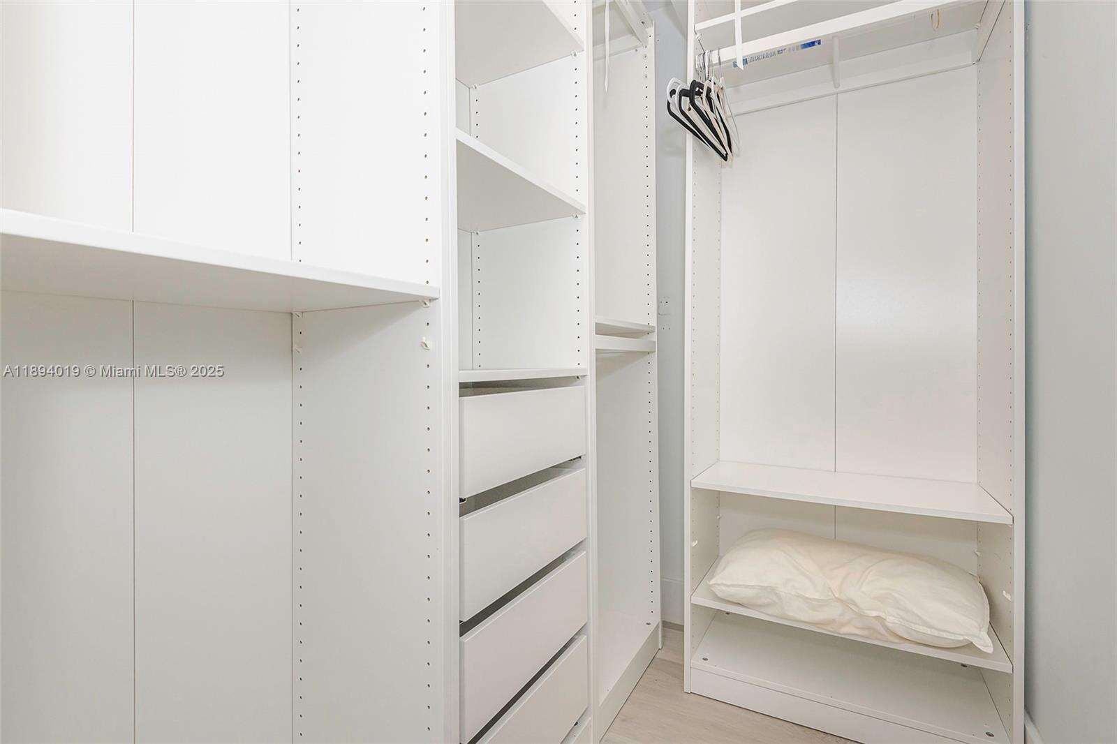 Roney Palace at Miami Beach, FL 33139 - For Rent photo 24