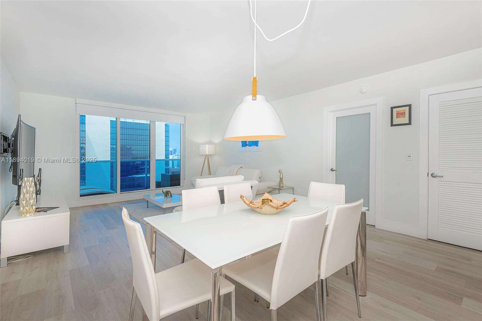 Roney Palace at Miami Beach, FL 33139 - For Rent photo 8