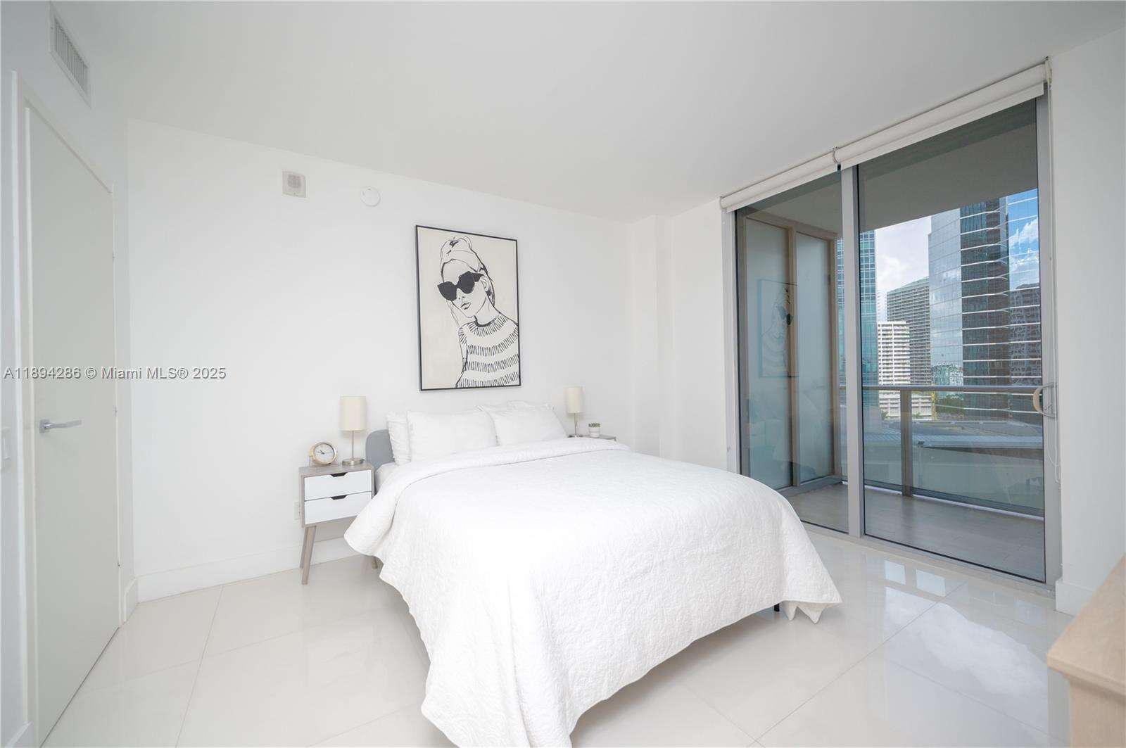 Brickell House at 1300 Brickell Bay Dr, Miami, FL 33131 - For Rent photo 12