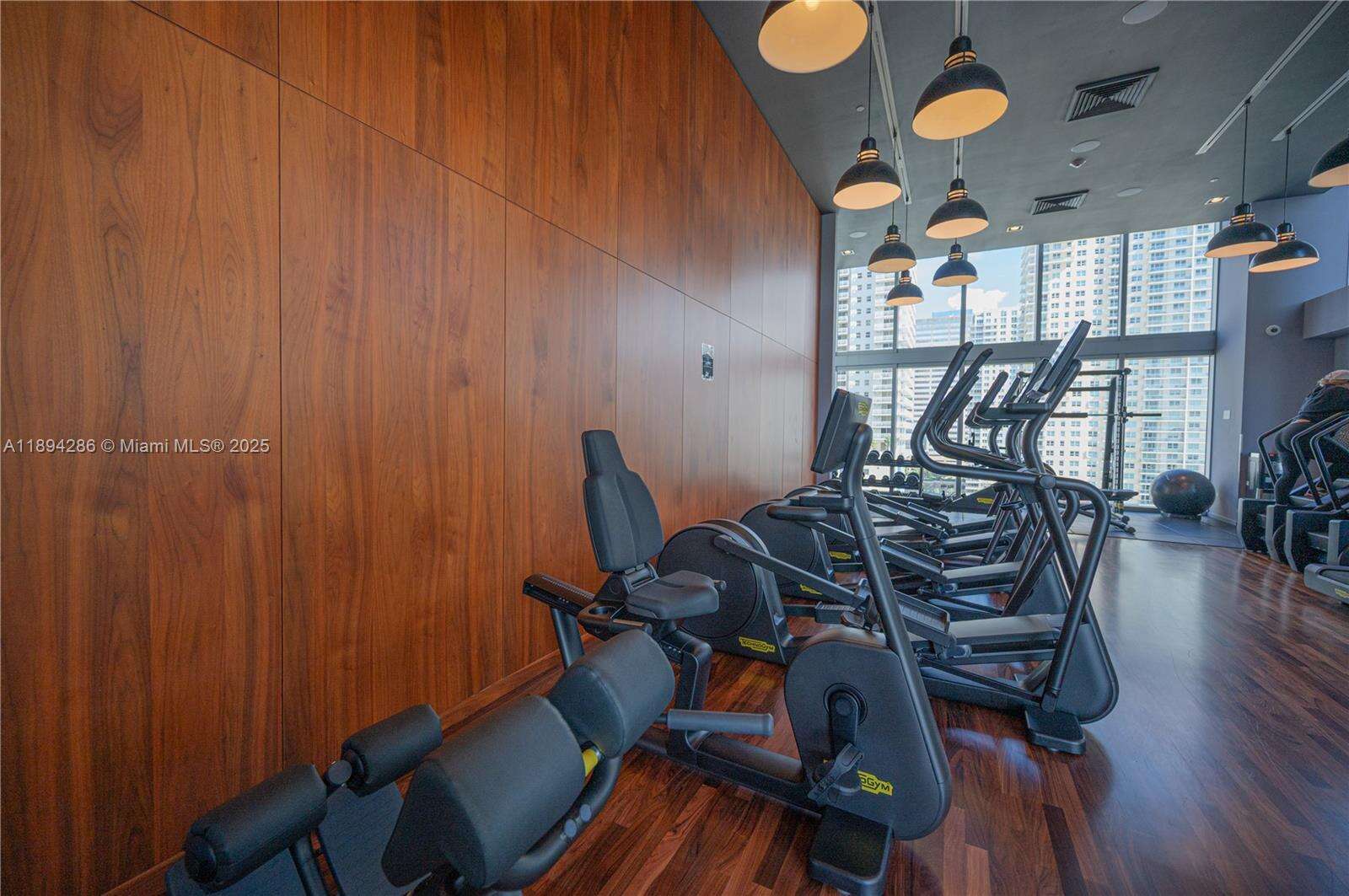 Brickell House at 1300 Brickell Bay Dr, Miami, FL 33131 - For Rent photo 26