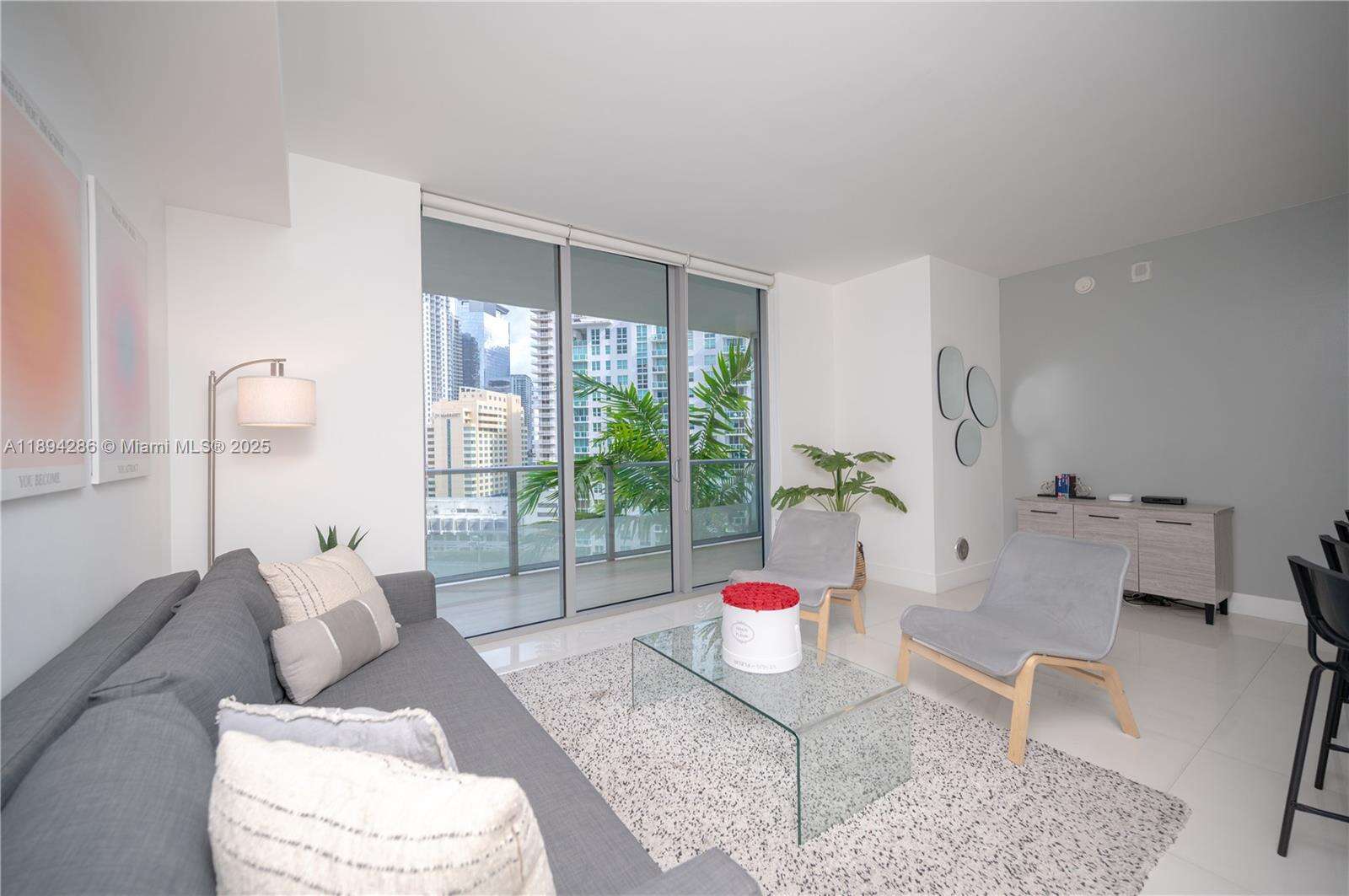 Brickell House at 1300 Brickell Bay Dr, Miami, FL 33131 - For Rent photo 6