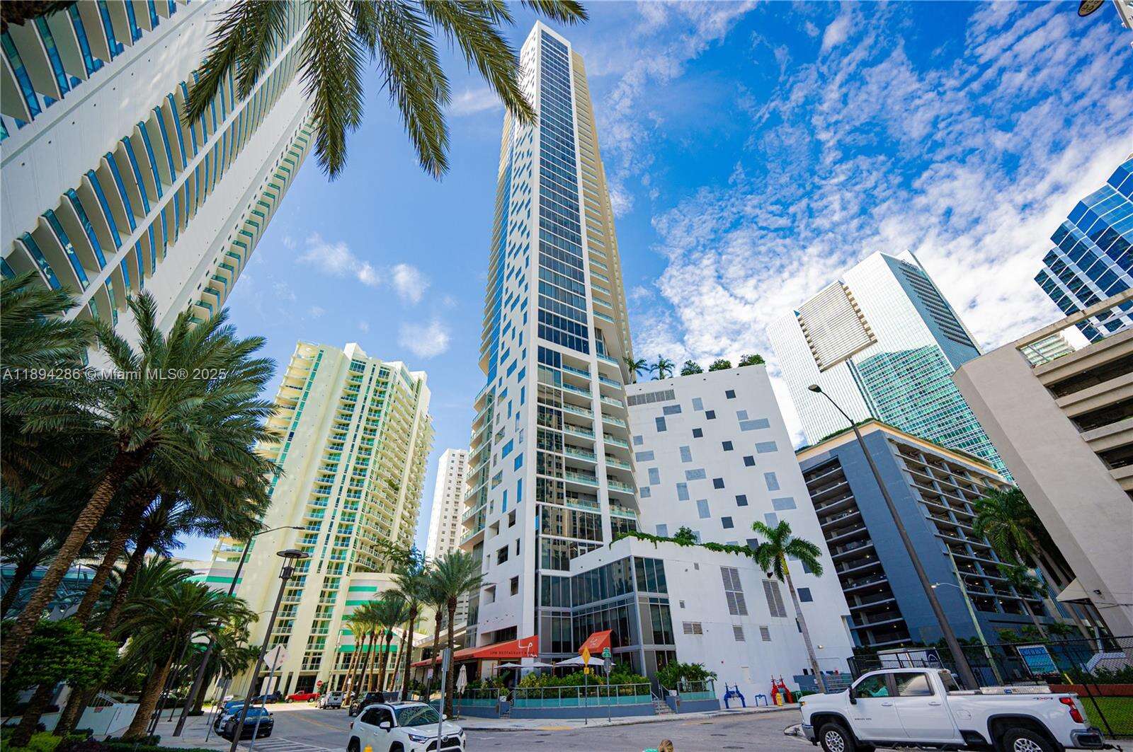 Brickell House at 1300 Brickell Bay Dr, Miami, FL 33131 - For Rent photo 53