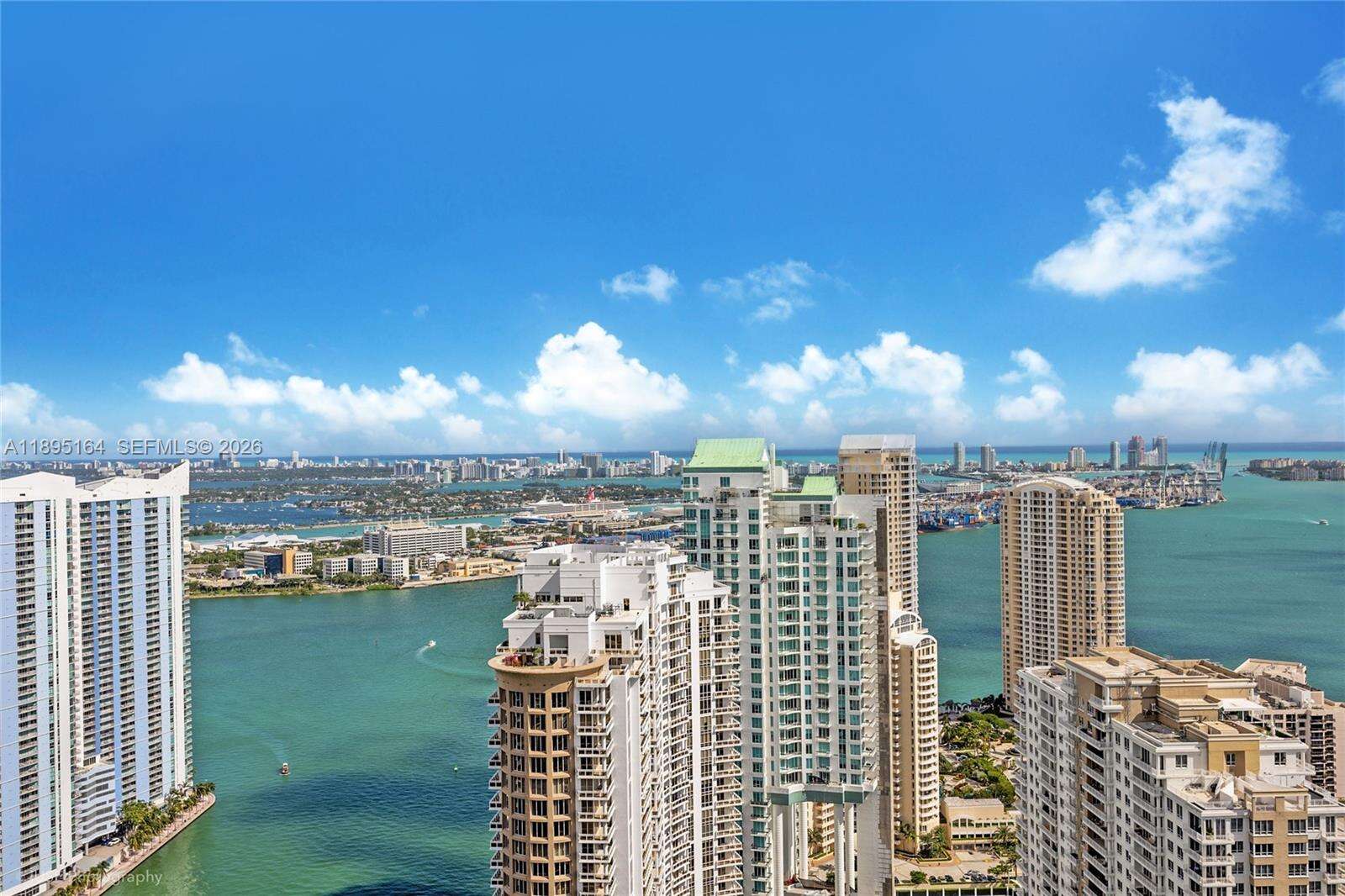 Icon Brickell 2 at 495 Brickell Ave, Miami, FL 33131 - For Rent photo 1