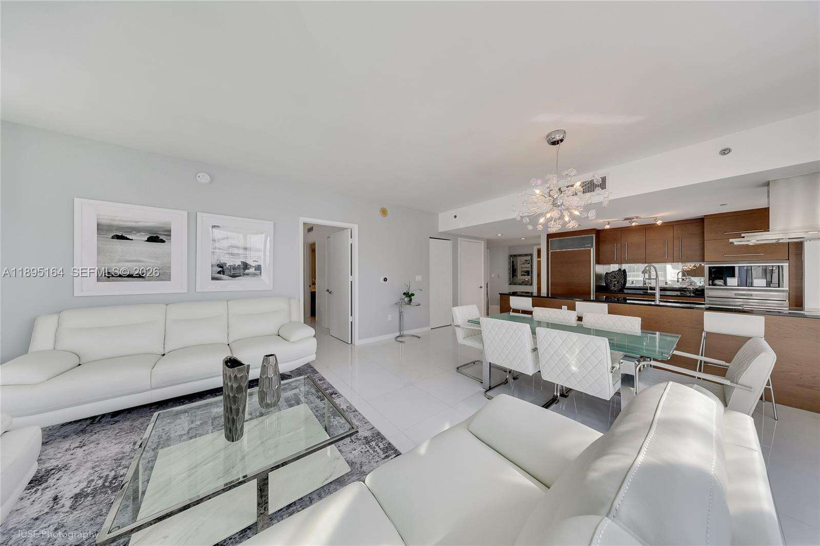 Icon Brickell 2 at 495 Brickell Ave, Miami, FL 33131 - For Rent photo 2