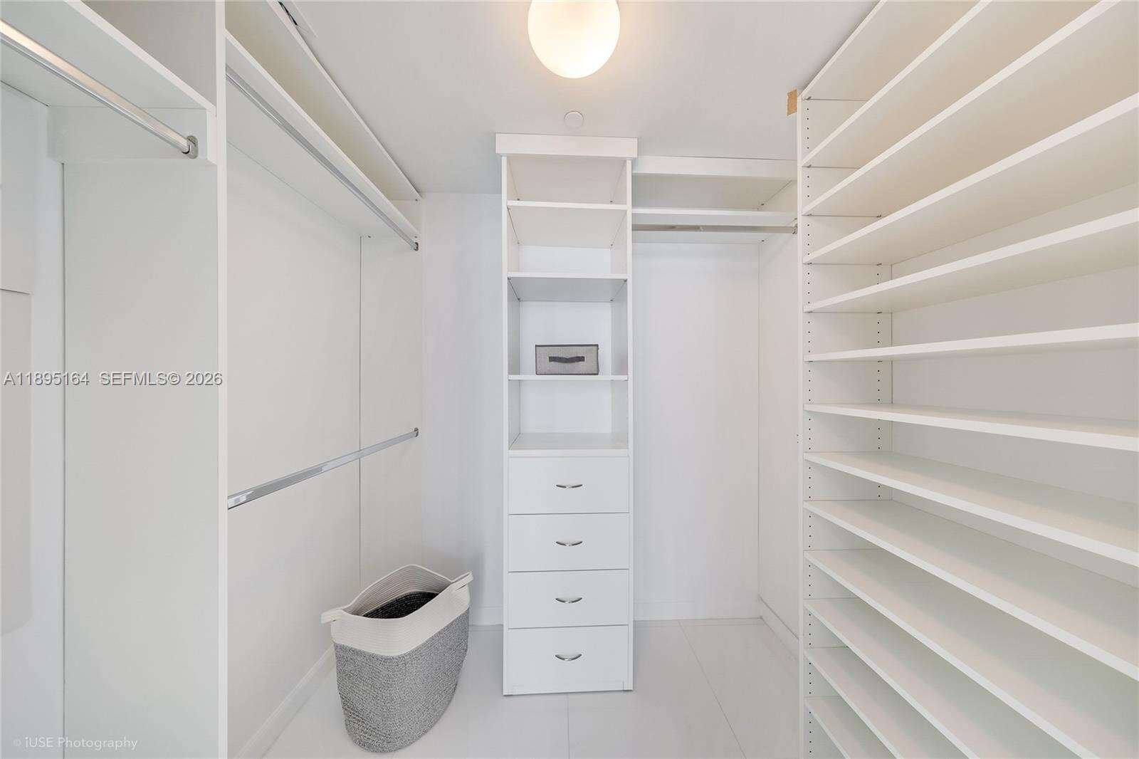 Icon Brickell 2 at 495 Brickell Ave, Miami, FL 33131 - For Rent photo 12